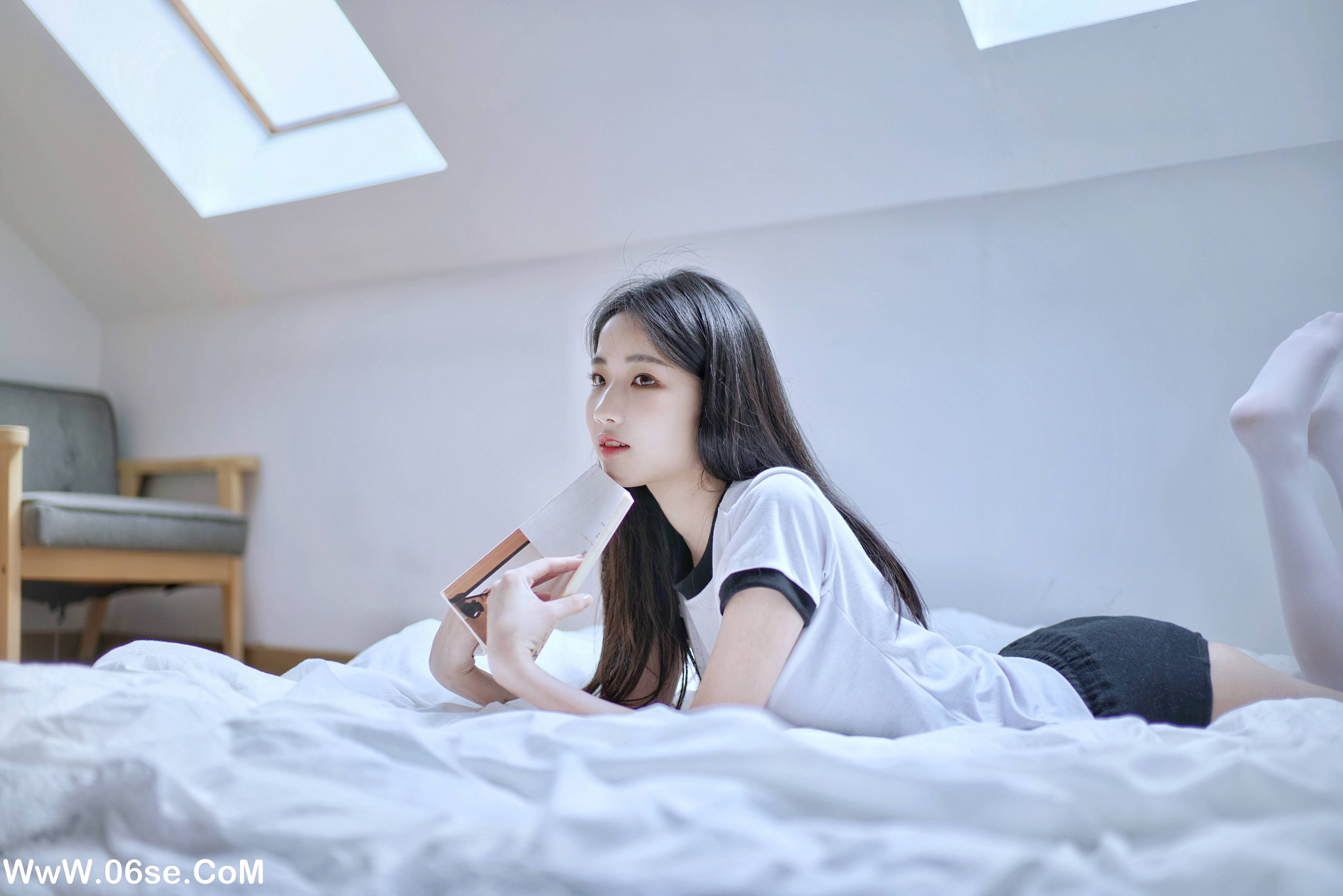 图片[13]-[YITUYU艺图语]2022.12.29 阁楼里的素白 小静[25+1P／594MB]-六色网