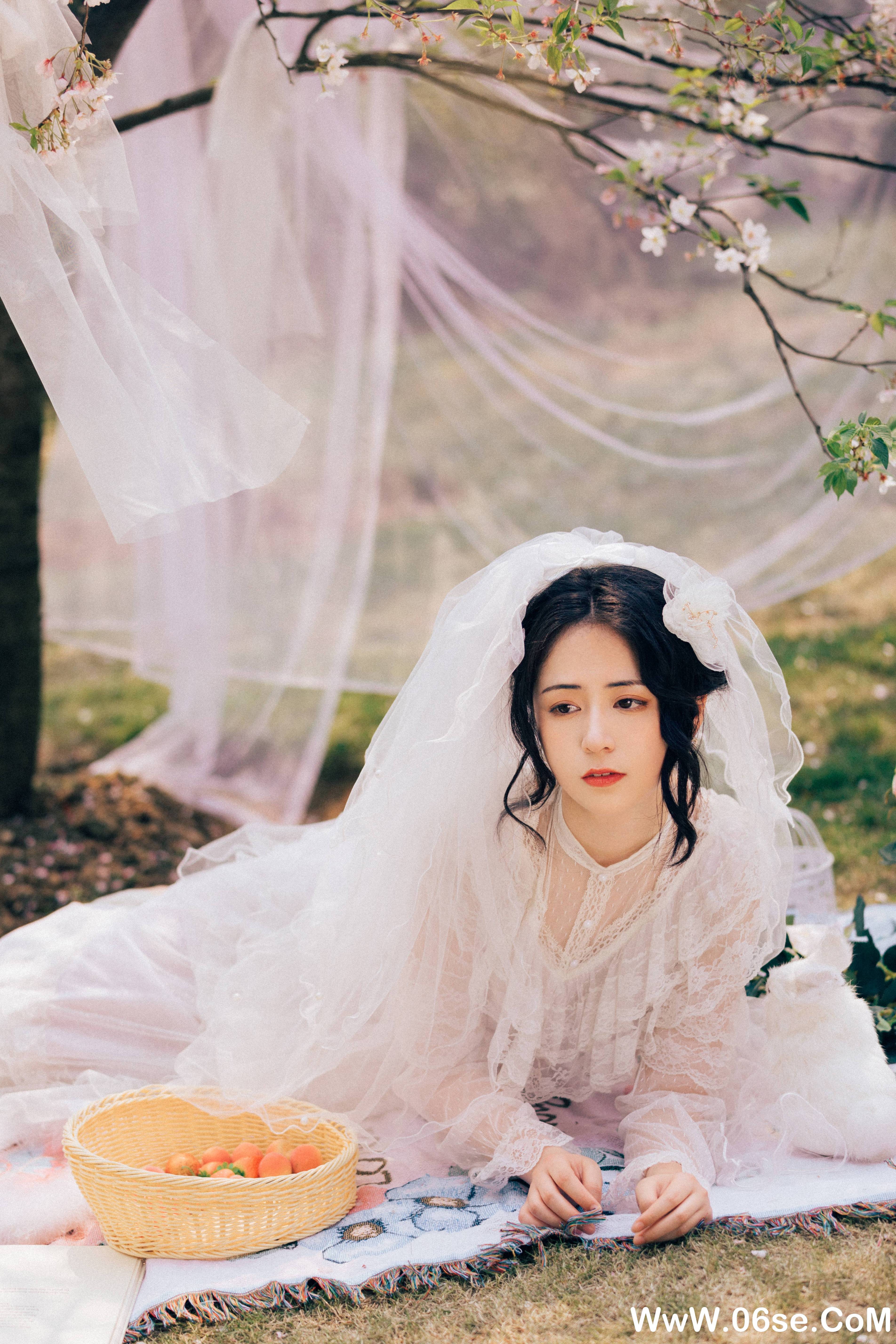 图片[24]-[YITUYU艺图语]2021.08.19 少女心事 瞳仁儿[29+1P／398MB]-六色网
