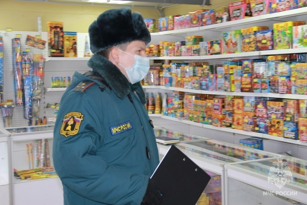 Более 30 мест продажи пиротехники откроются в Хабаровском крае