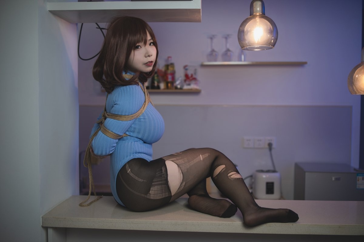 [Cos]无颜小天使 - 绳 [42P] 18