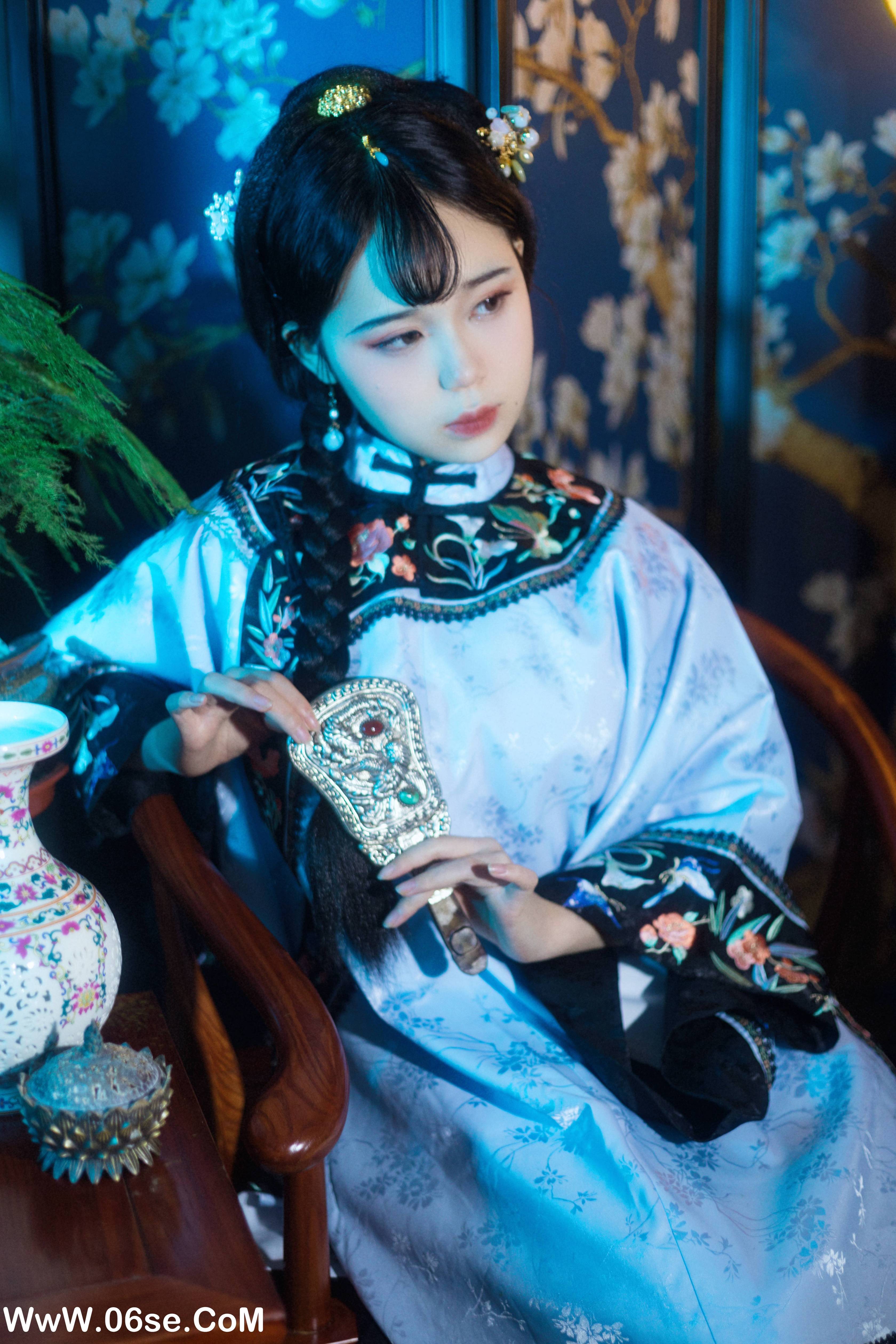 图片[18]-[YITUYU艺图语]2022.08.25 南烟斋笔录 一只高高[20+1P／345MB]-六色网