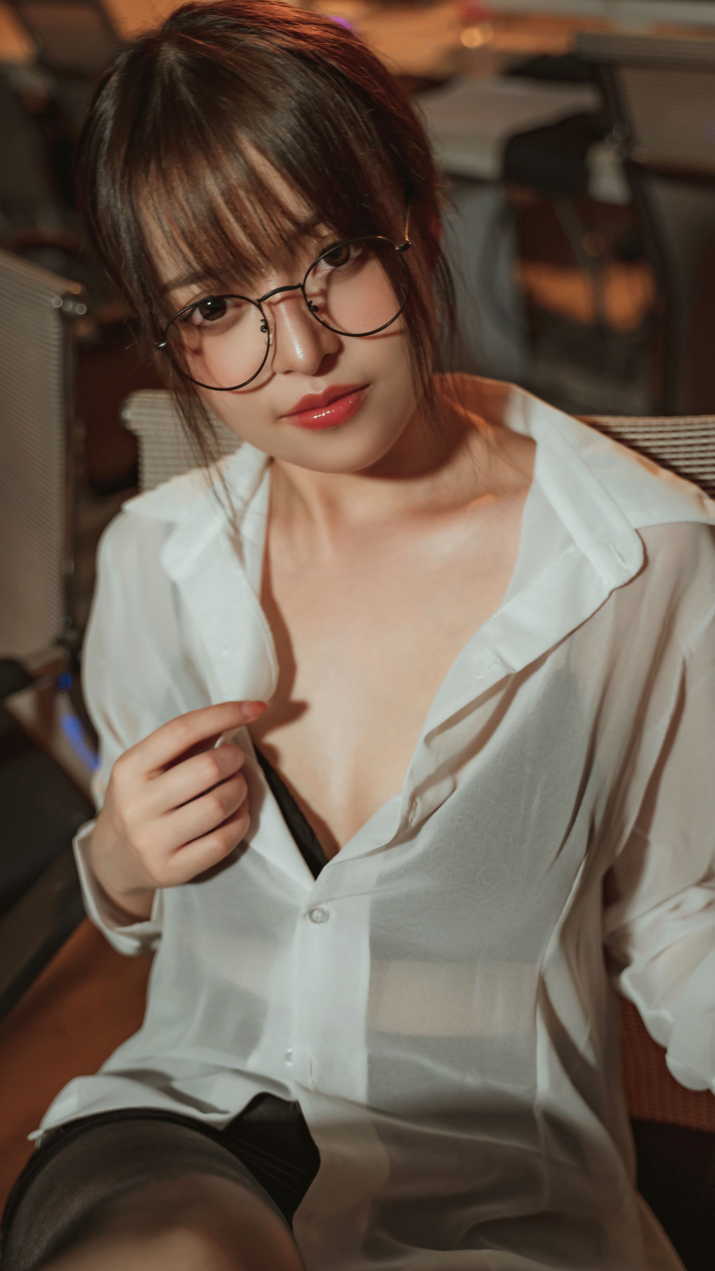 草莓味的奈奈兔 - 办公室OL-欲望教师 [42P+13V] 42