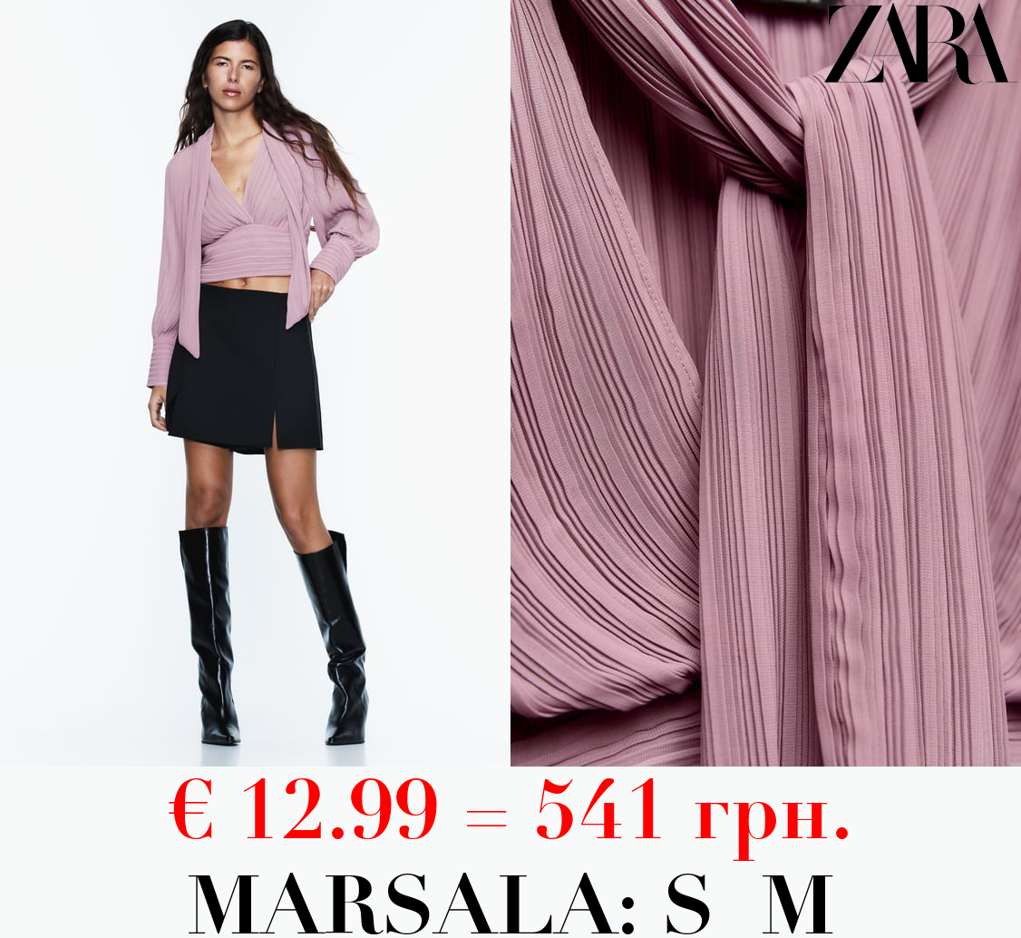 PLEATED TOP WITH TIE DETAIL