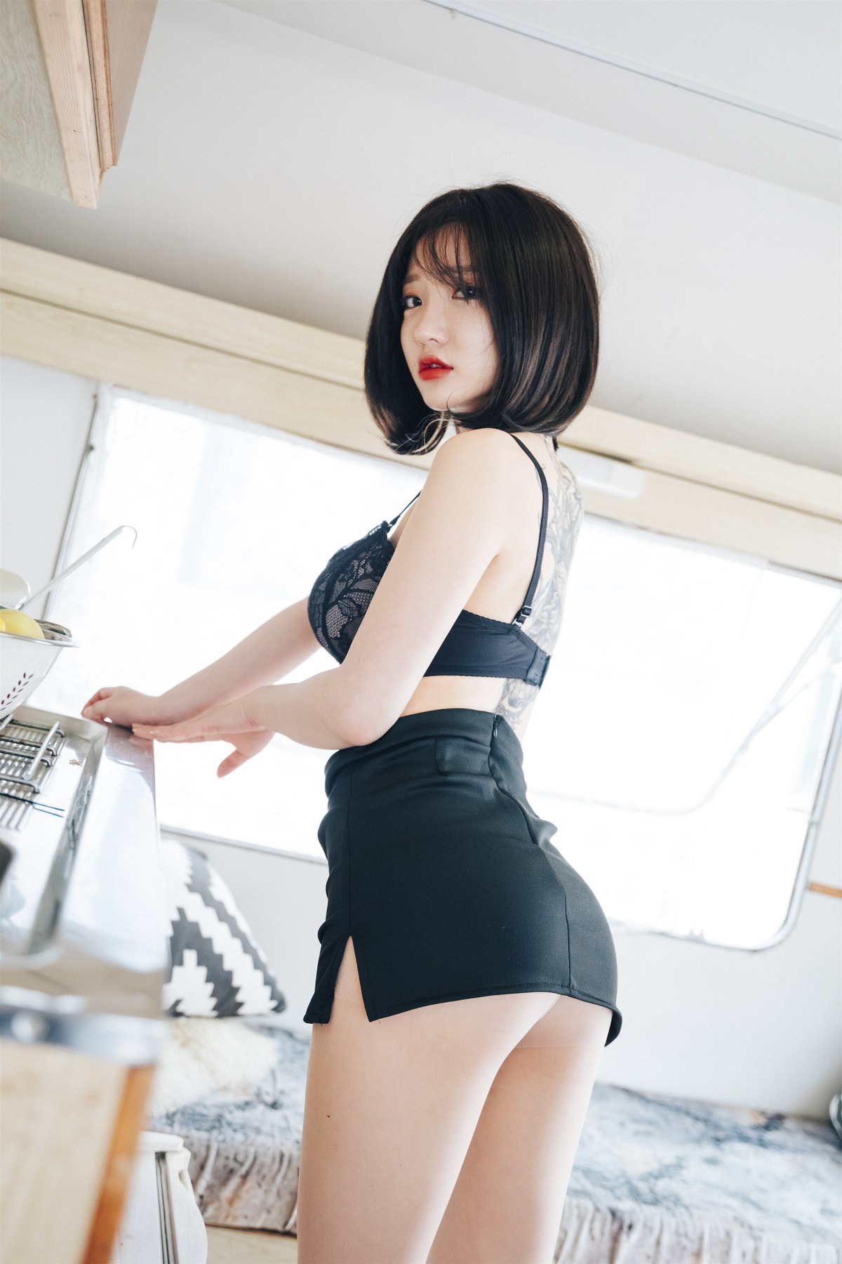 Son Yeeun 손예은, [LOOZY] Officegirl s Vacation Vol.02 - Set.02 25