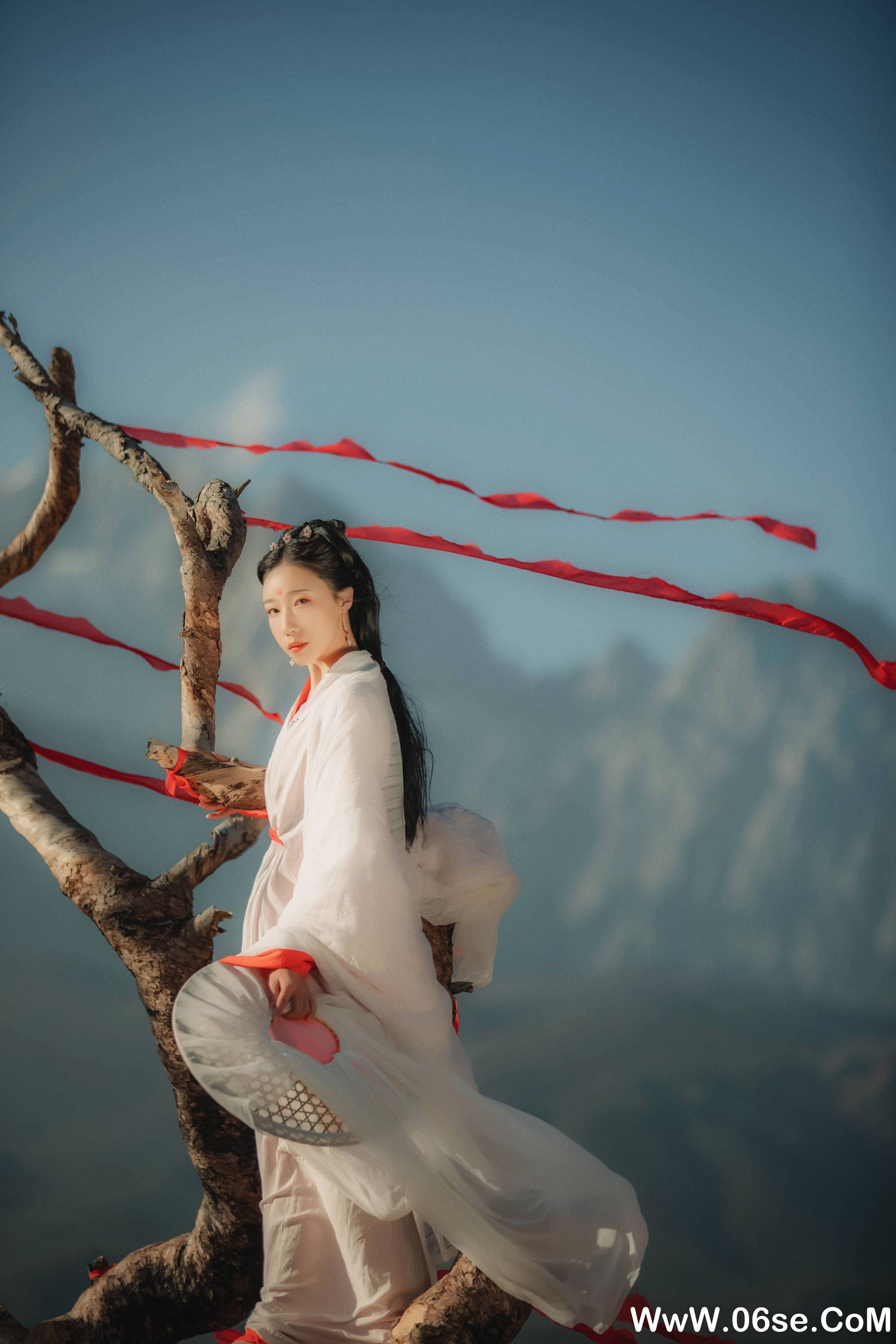 图片[19]-[YITUYU艺图语]2021.11.05 红妆 流韶[19+1P／331MB]-六色网