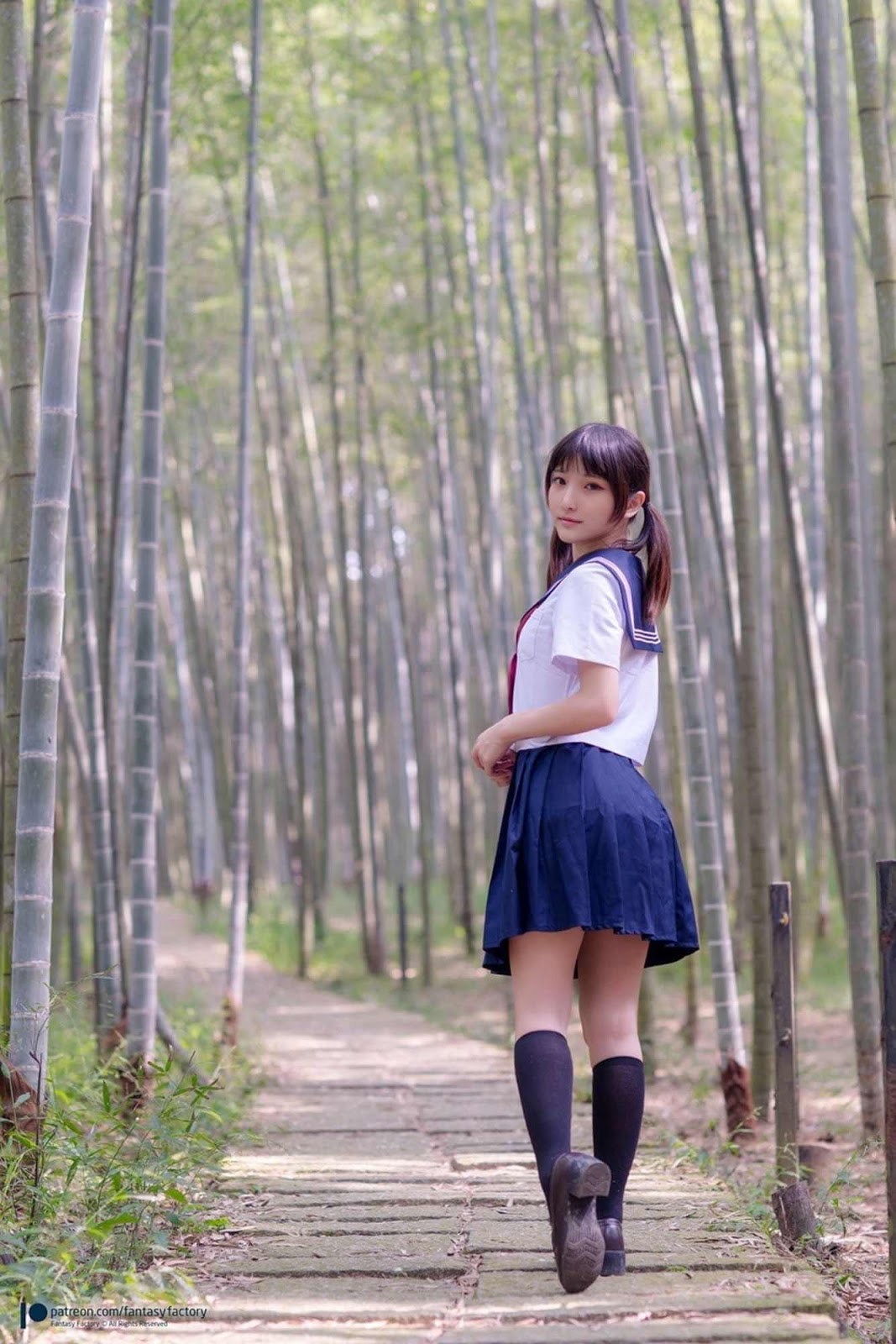 [小丁Patron] High School Girl with Pretty Pussy 皮衣濕身誘惑 (Fantasy Factory) 10