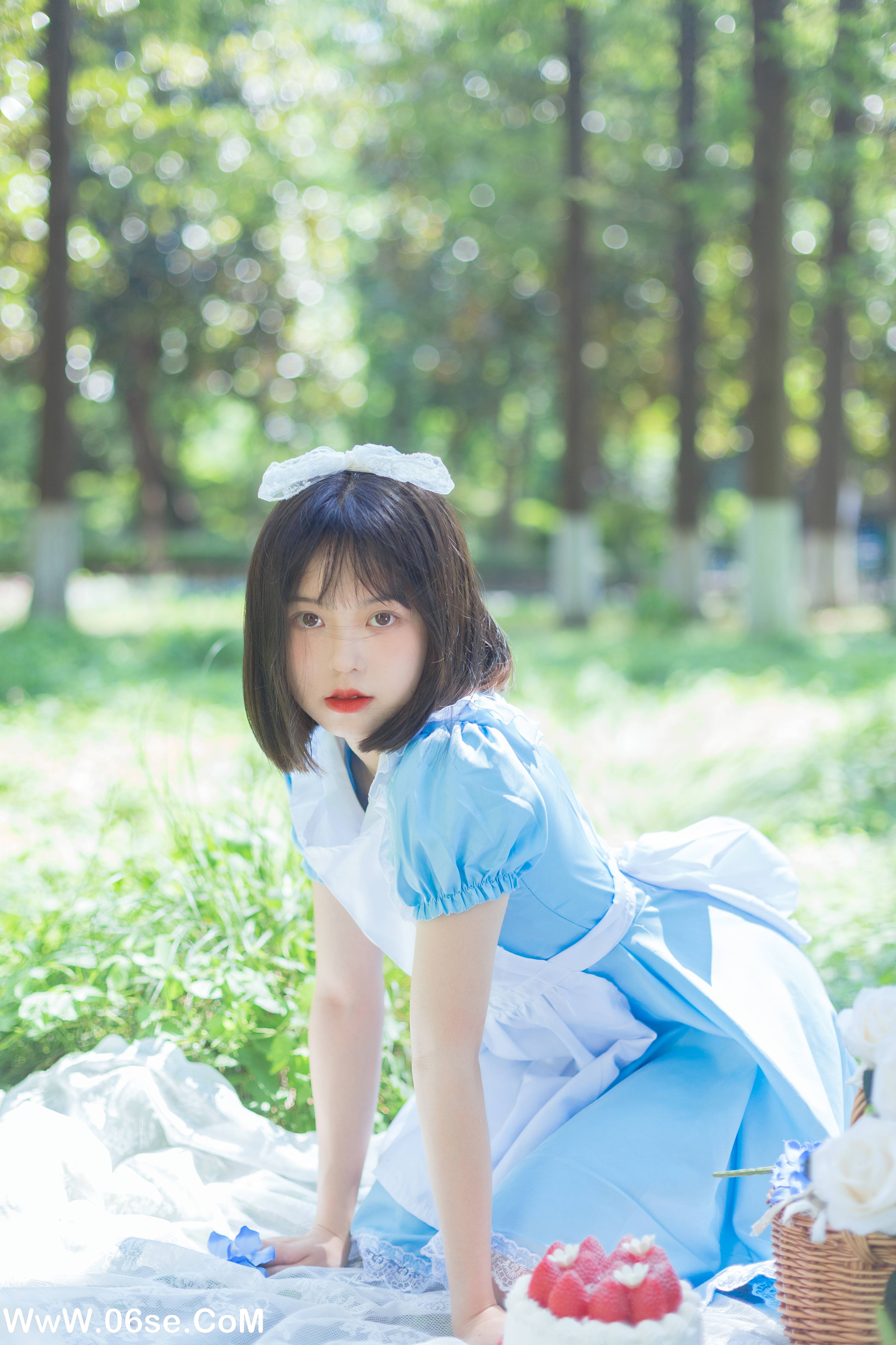 图片[30]-[YITUYU艺图语]2022.08.05 雏菊和草莓 哈吉麻花[31+1P／260MB]-六色网