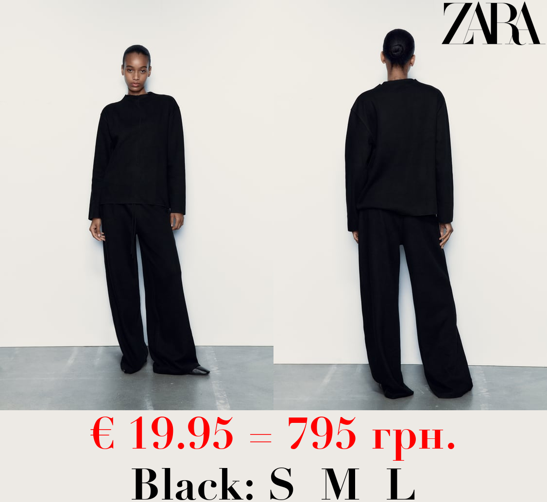 SOFT SWEATER WITH FRONT SEAM