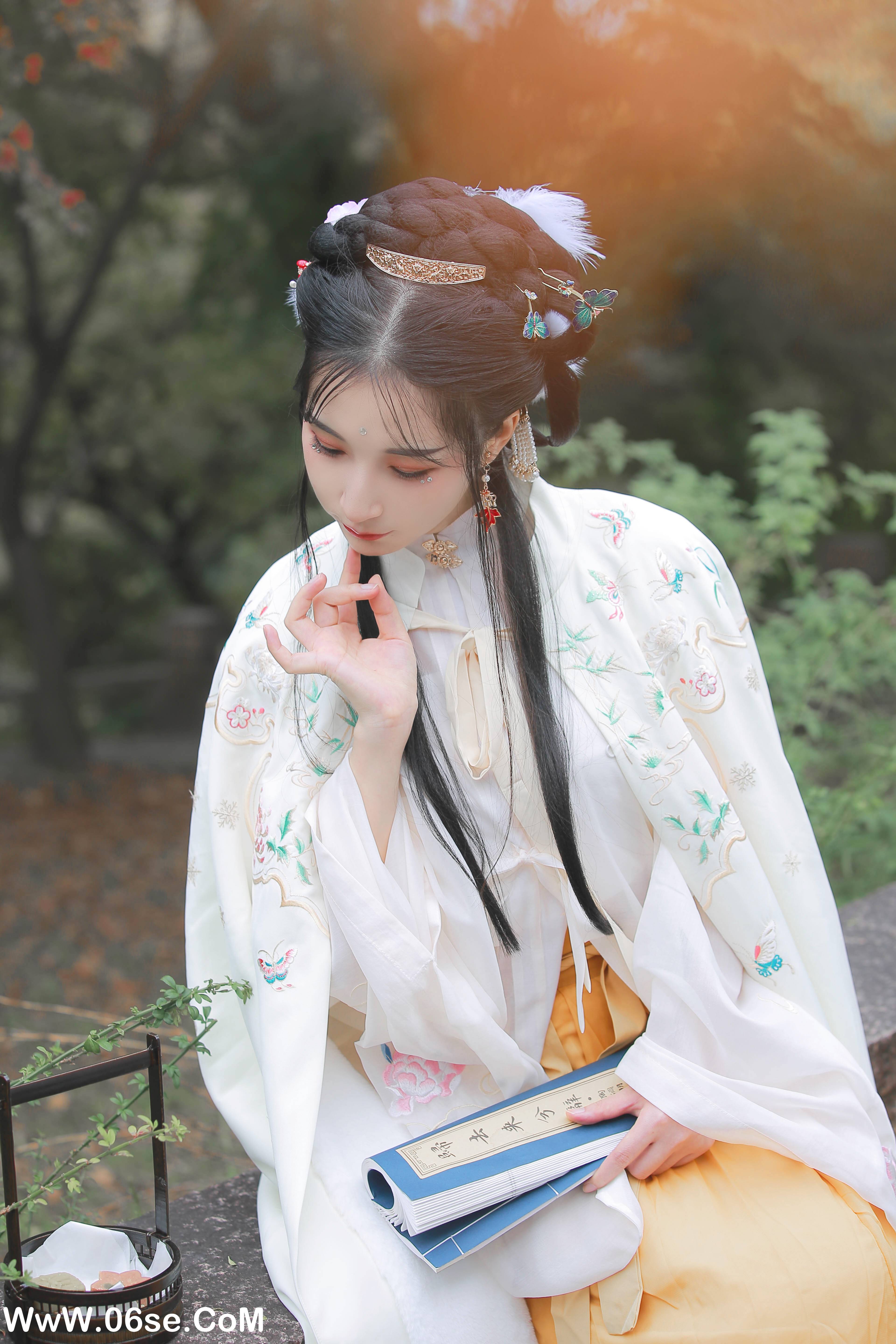 图片[23]-[YITUYU艺图语]2022.11.01 长相忆 知世[22+1P／103MB]-六色网