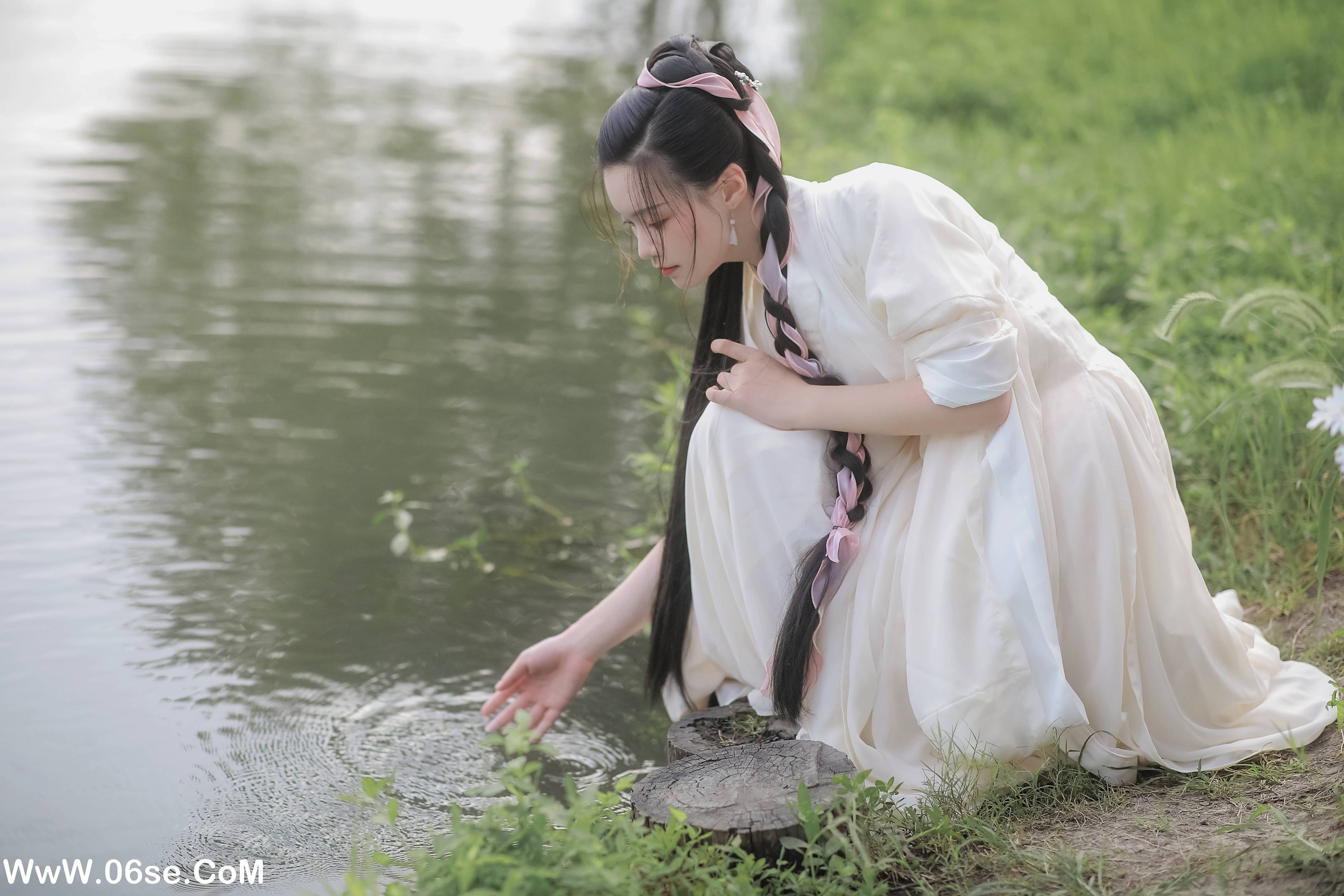 图片[20]-[YITUYU艺图语]2022.05.29 采药医女 静沅[28P-428.5MB]-六色网