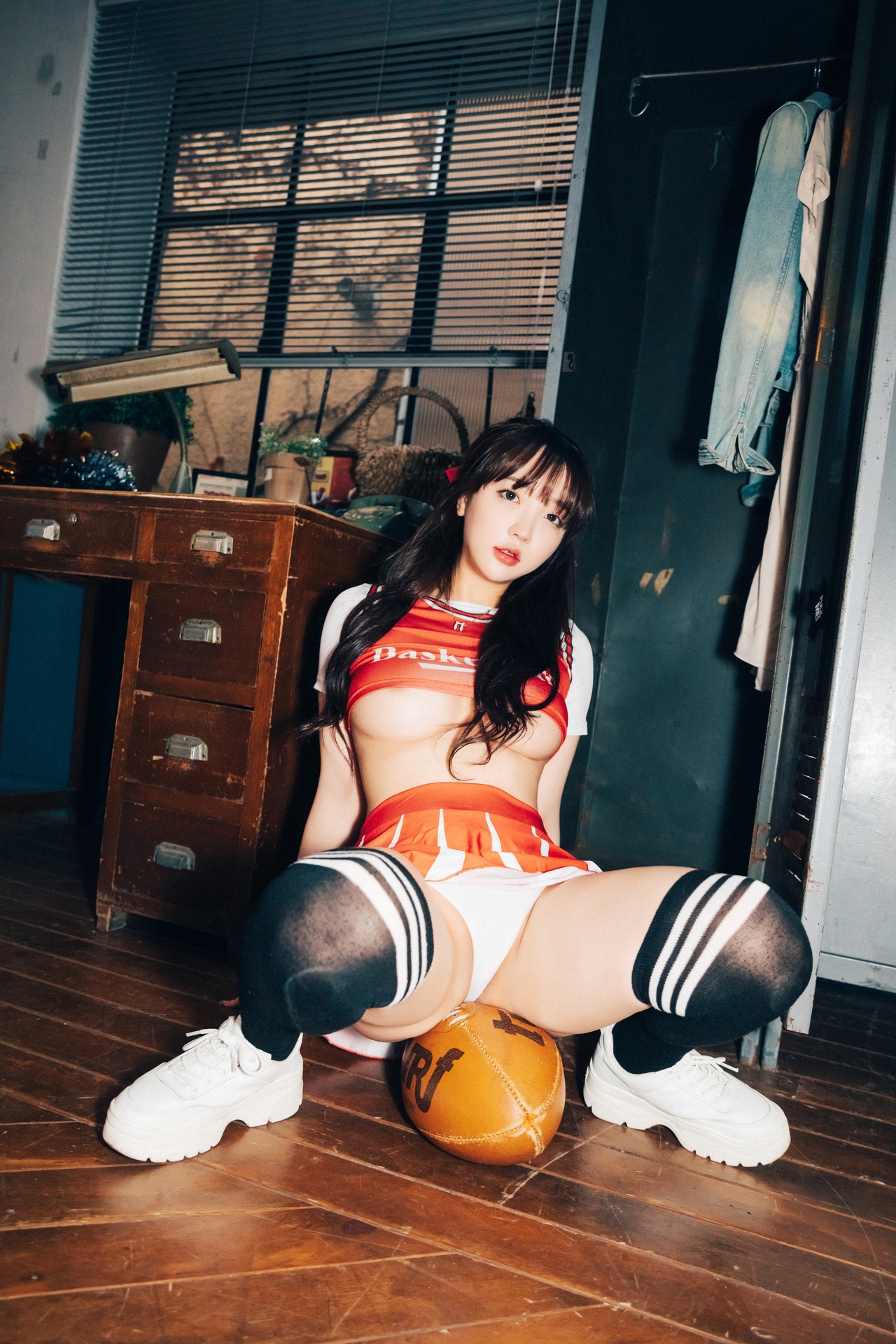 Son Yeeun 손예은, [Loozy] CHEER UP Set.01 25