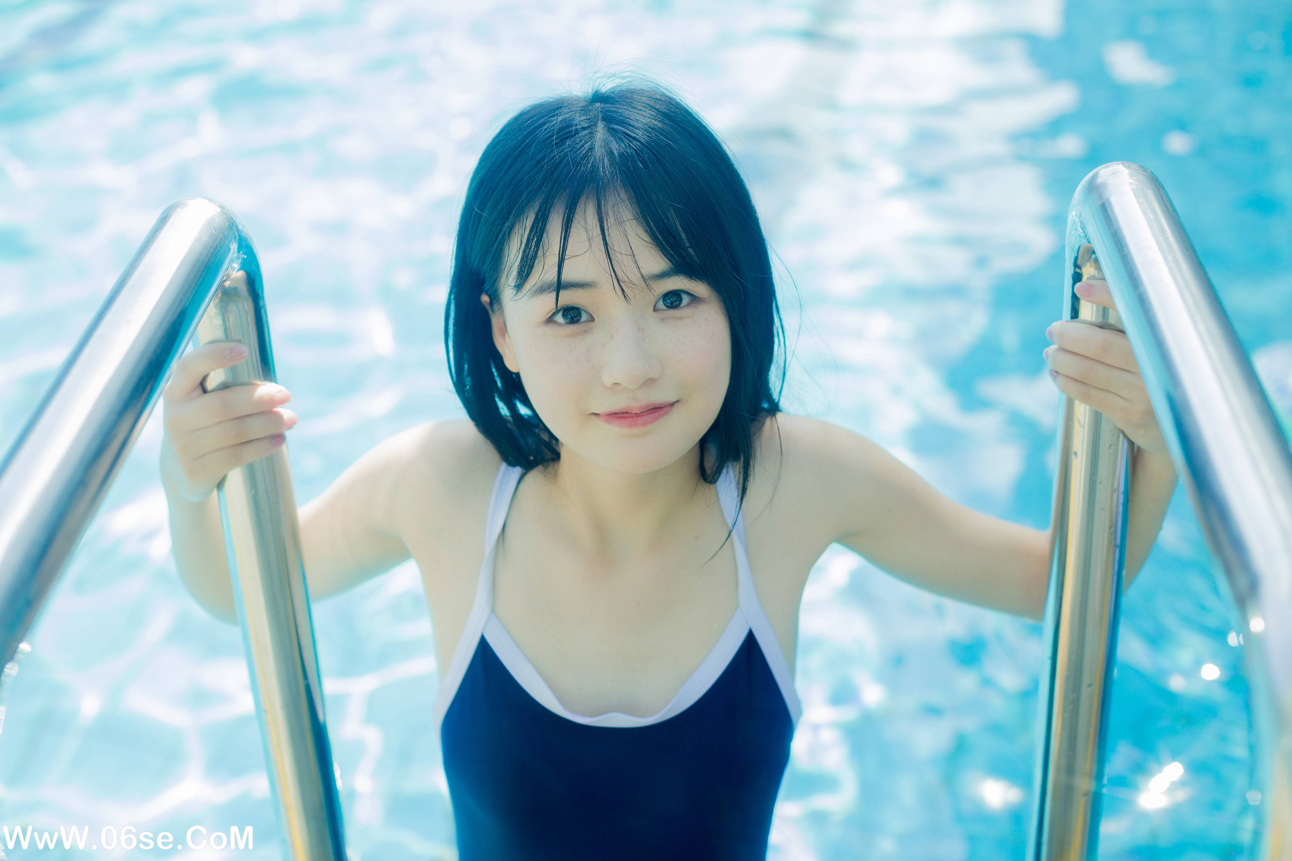 图片[24]-[YITUYU艺图语]2022.10.06 水也会融化吗 小怡妹妹cute[32+1P／309MB]-六色网