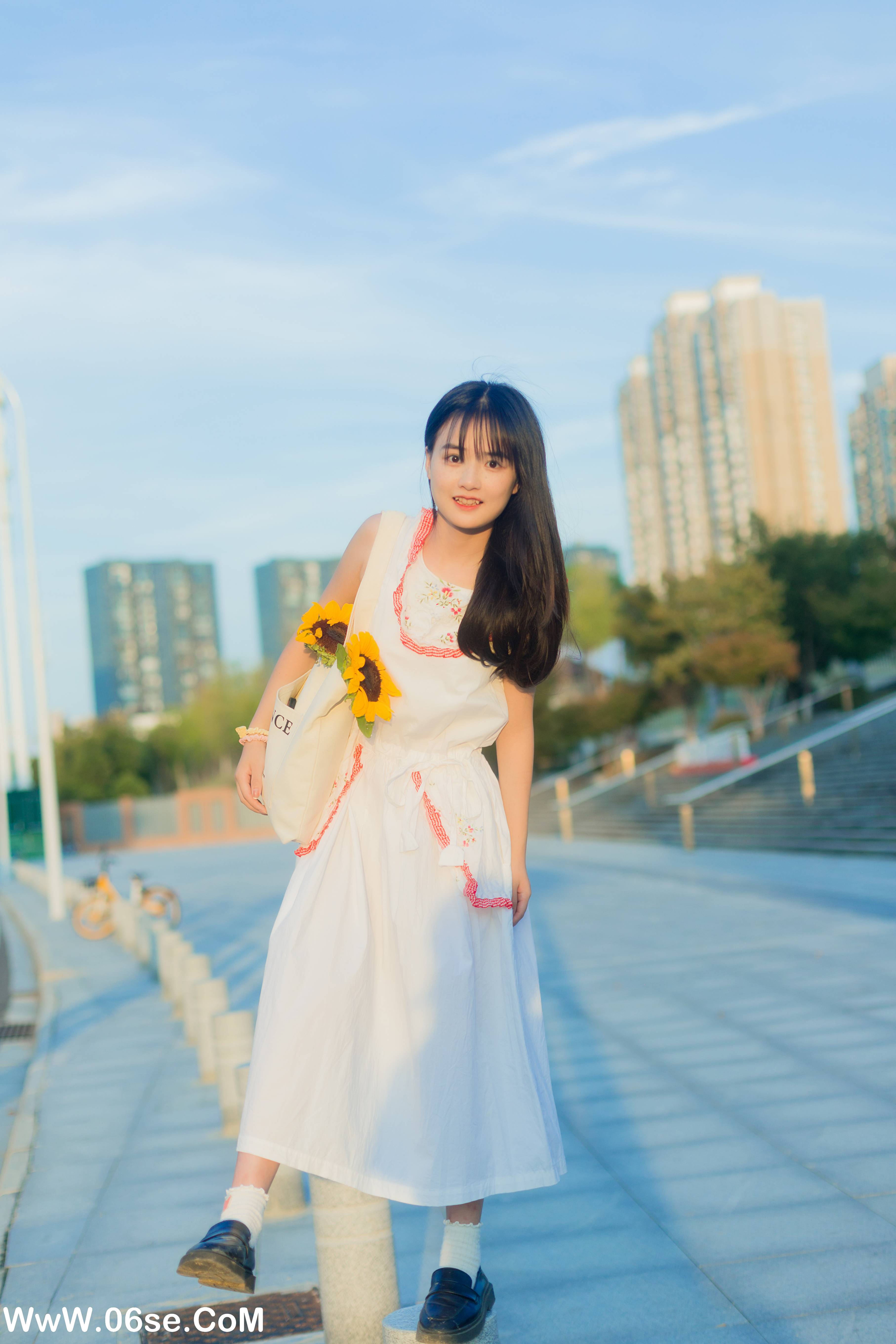 图片[35]-[YITUYU艺图语]2022.10.20 飞奔向你 小怡妹妹cute[35+1P／282MB]-六色网