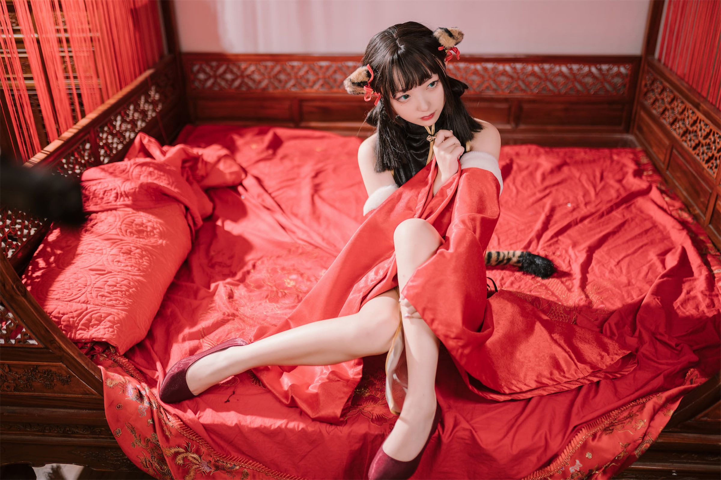 花铃 虎团团 [84P-768MB] 80