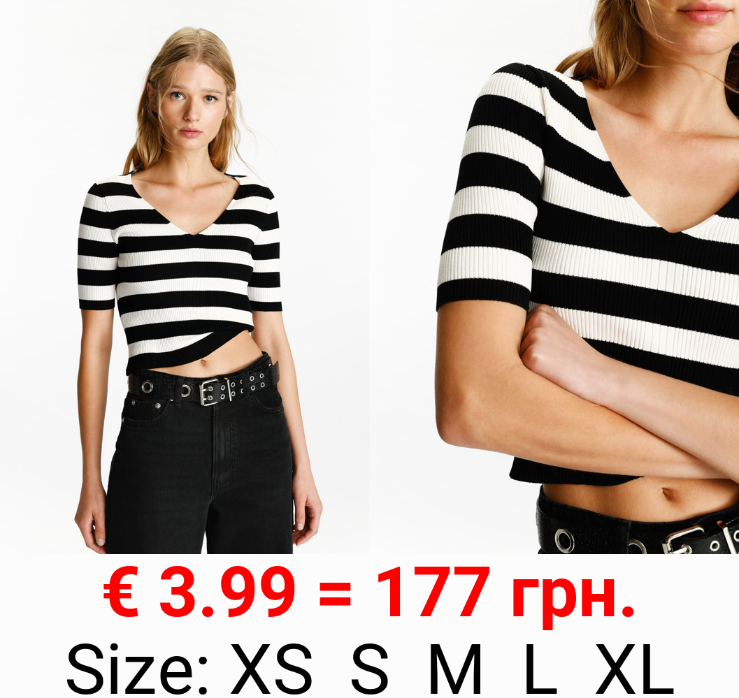 V-neck ribbed T-shirt