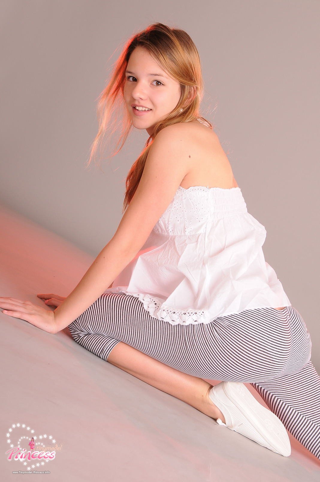 [Image: 081d9da08f6679a18b191.jpg]