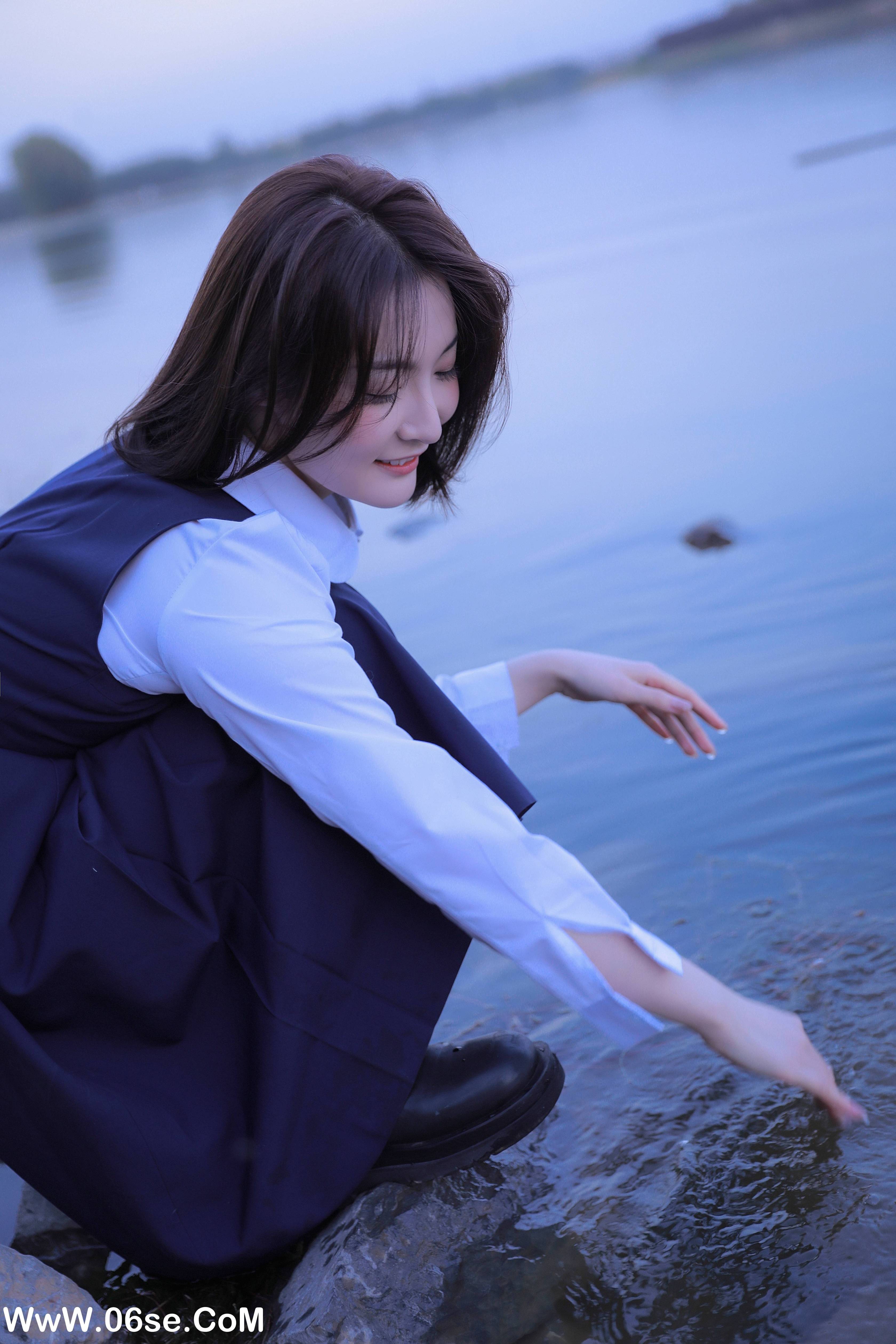 图片[7]-[YITUYU艺图语]2022.06.29 海边JK 君君[20P-294.3M]-六色网