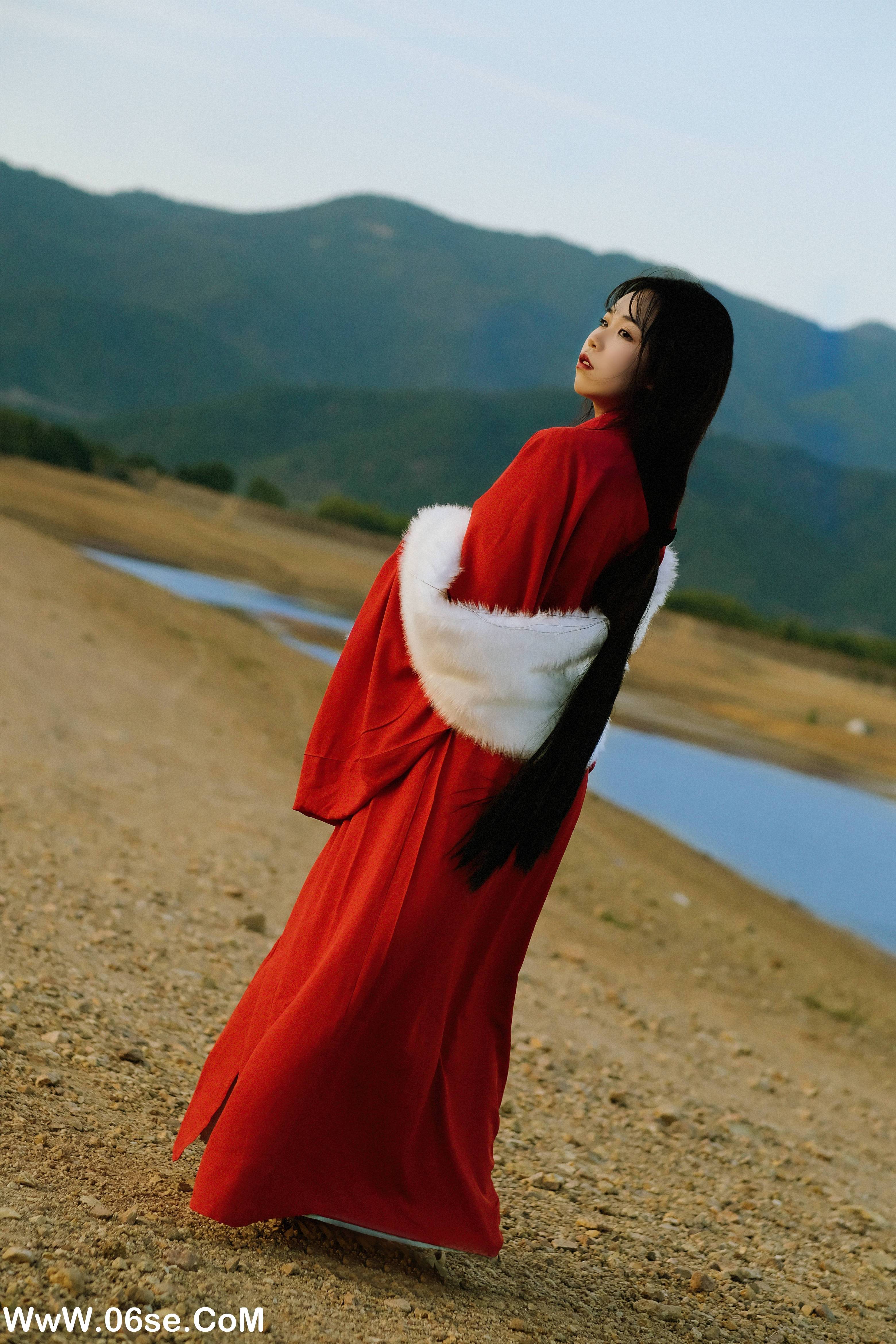 图片[7]-[YITUYU艺图语]2022.12.04 忘川 会下雪的小仙女[24+1P／507MB]-六色网