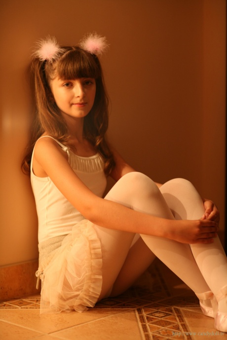 [Image: 083335cd78ab26536b013.jpg]