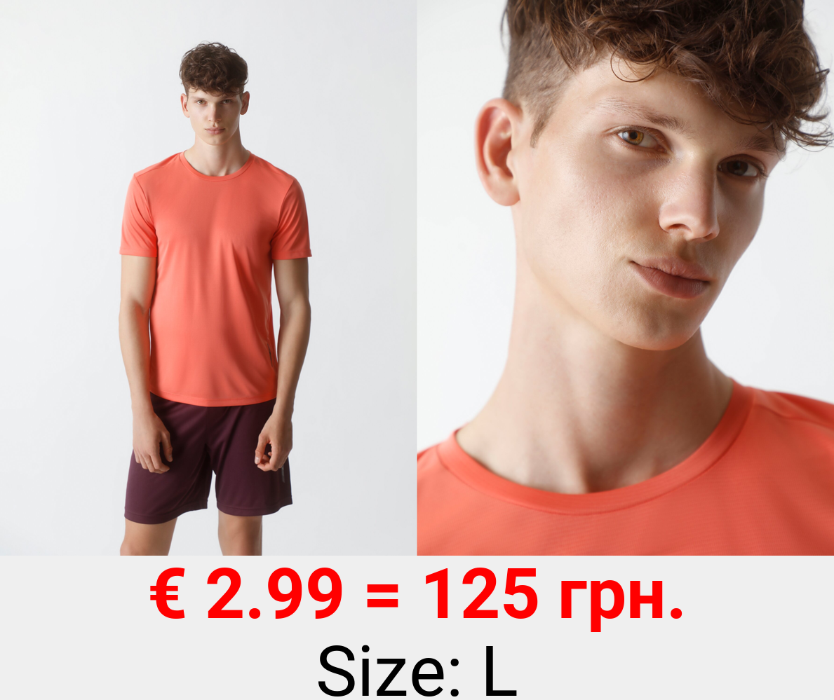 Sports T-shirt