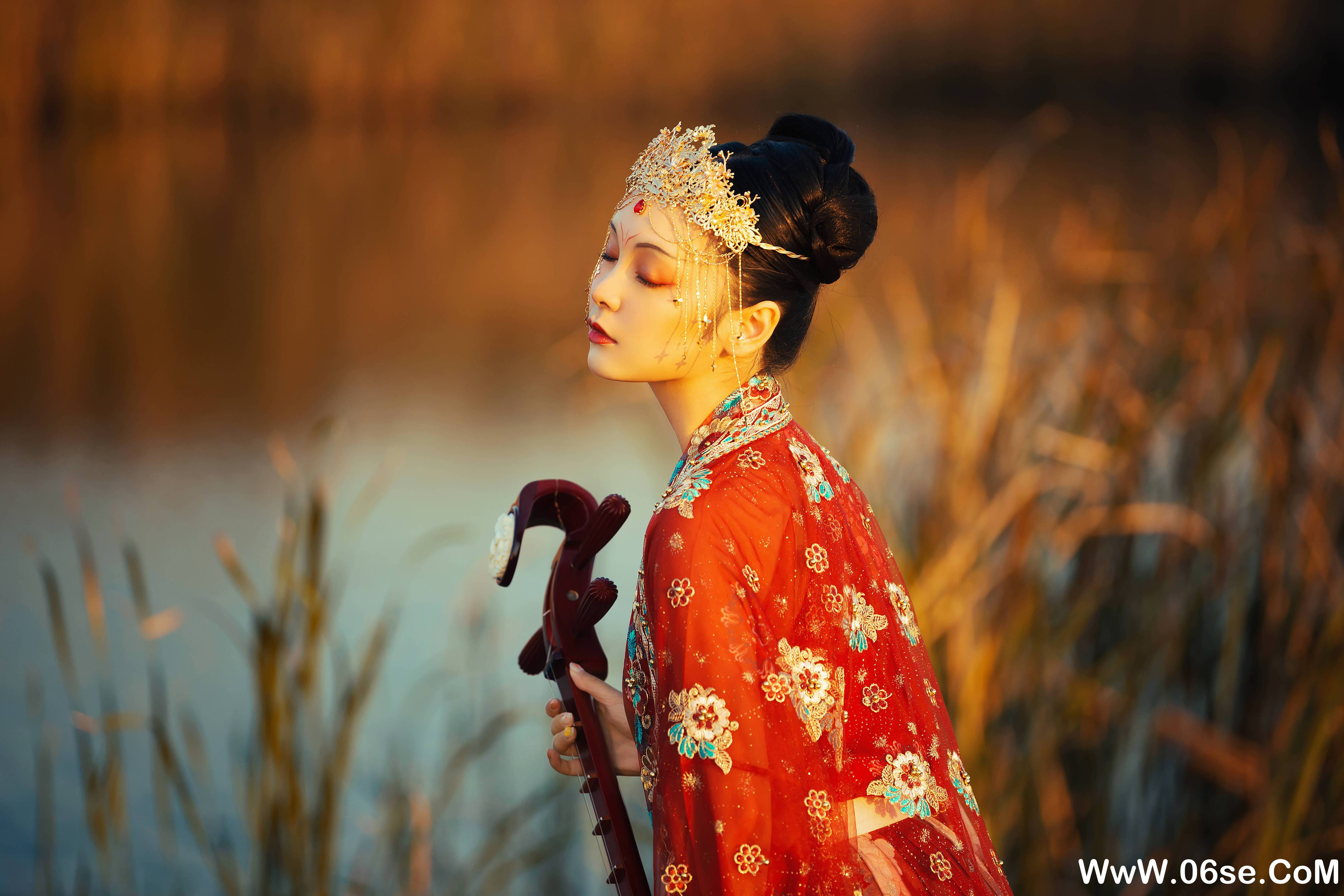 图片[21]-[YITUYU艺图语]2021.07.19 芦苇晚风鸣 Sunnyufei元気姬[23+1P／318MB]-六色网