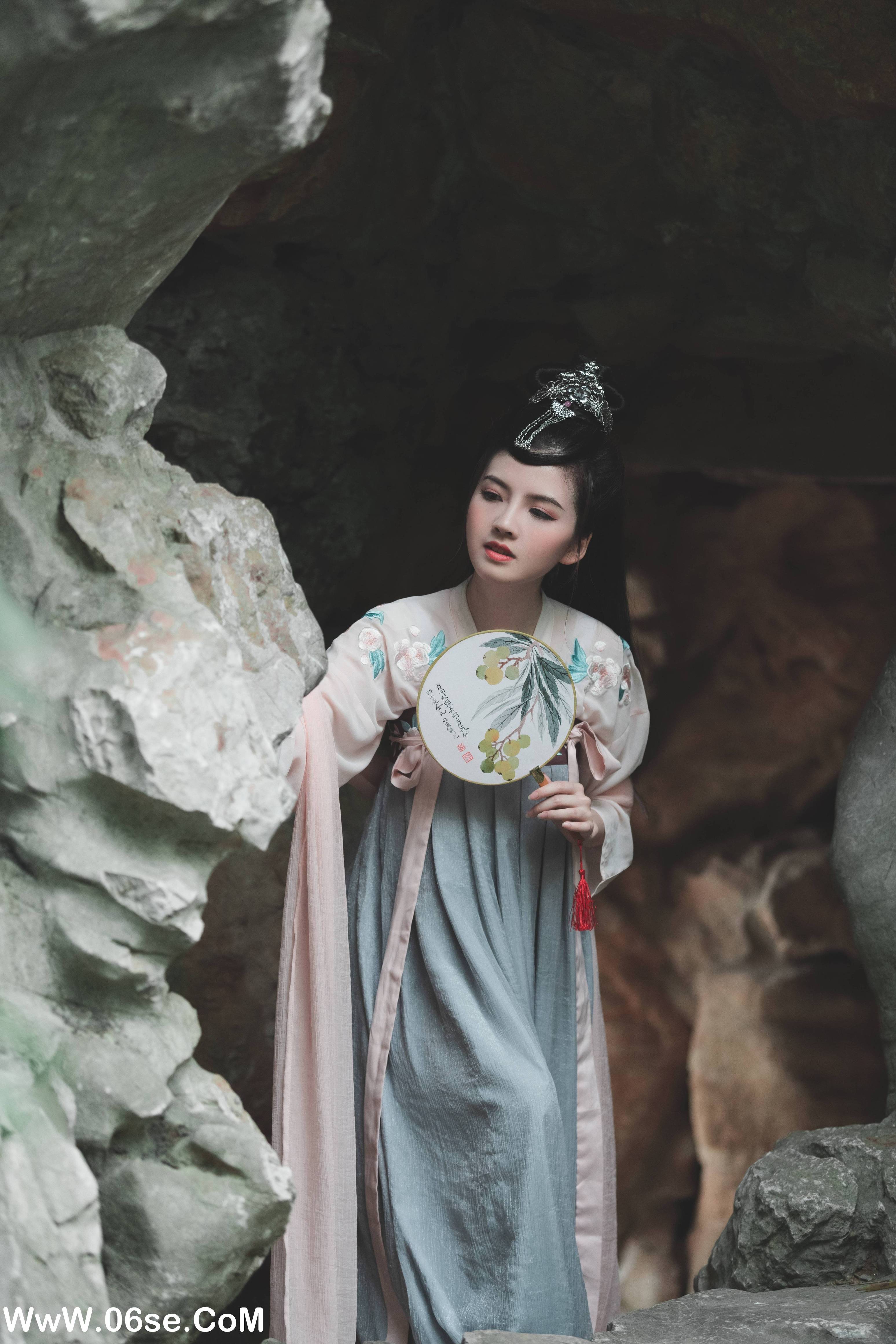 图片[28]-[YITUYU艺图语]2022.06.10 莺歌 Dtifa丁小妮[29P-606.48MB]-六色网