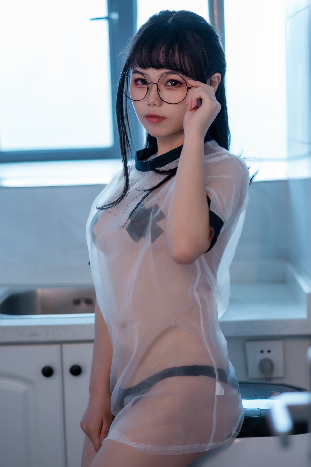 Cosplay 七月喵子 喝酸奶的眼镜娘 15