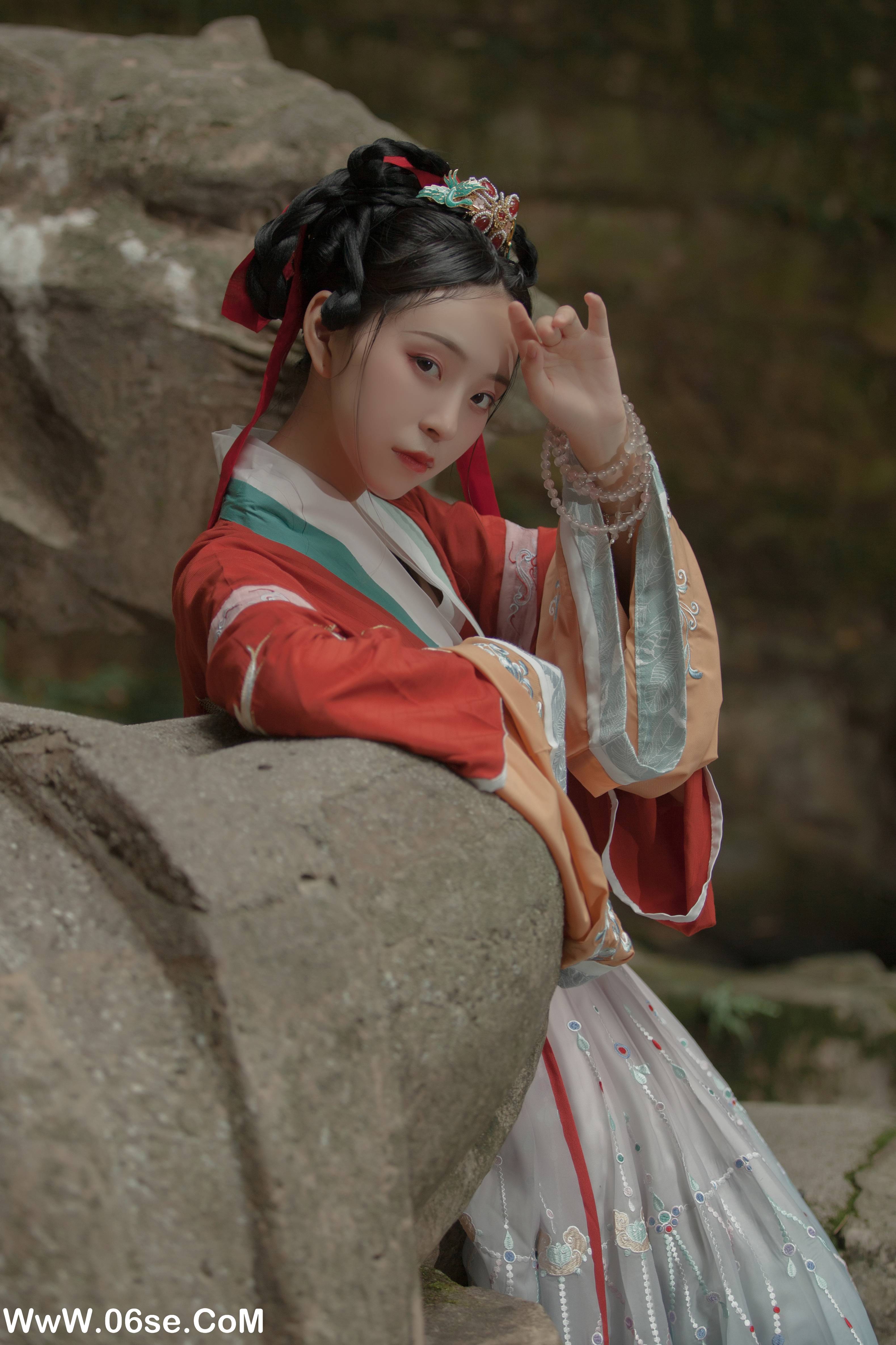 图片[21]-[YITUYU艺图语]2022.09.22 秋风辞 桐丏小棉袄[30+1P／292MB]-六色网
