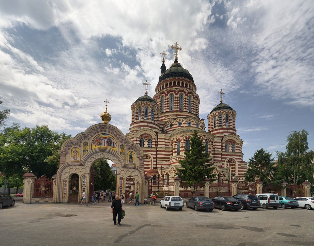 Храмы московского патриархата. Харьков Церковь на Кирова. Харьков часовня на Кирова.