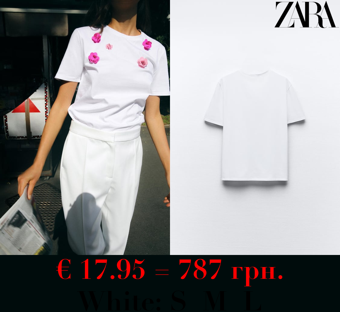 CONTRAST FLOWER T-SHIRT