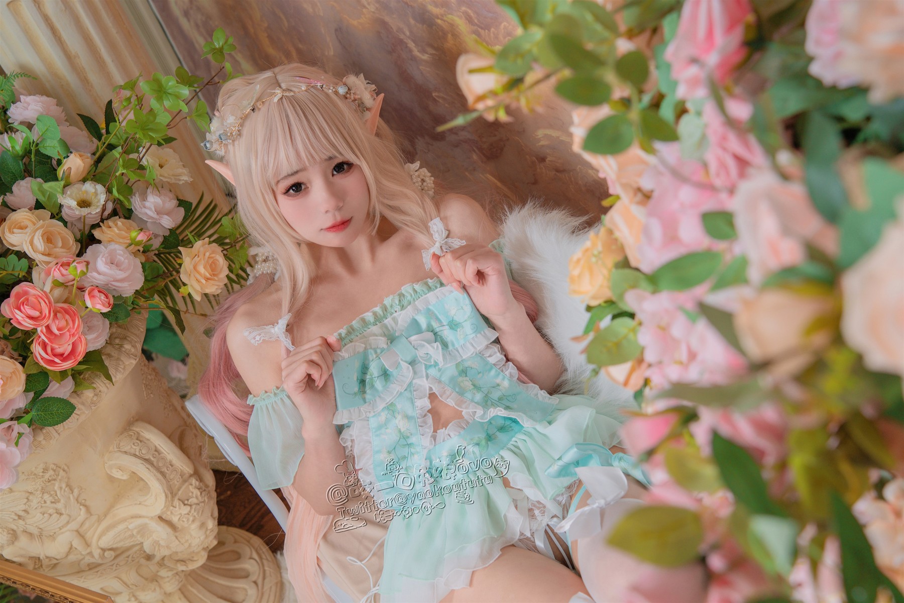 Cosplay 咬一口兔娘 豌豆公主的秘密花房 8