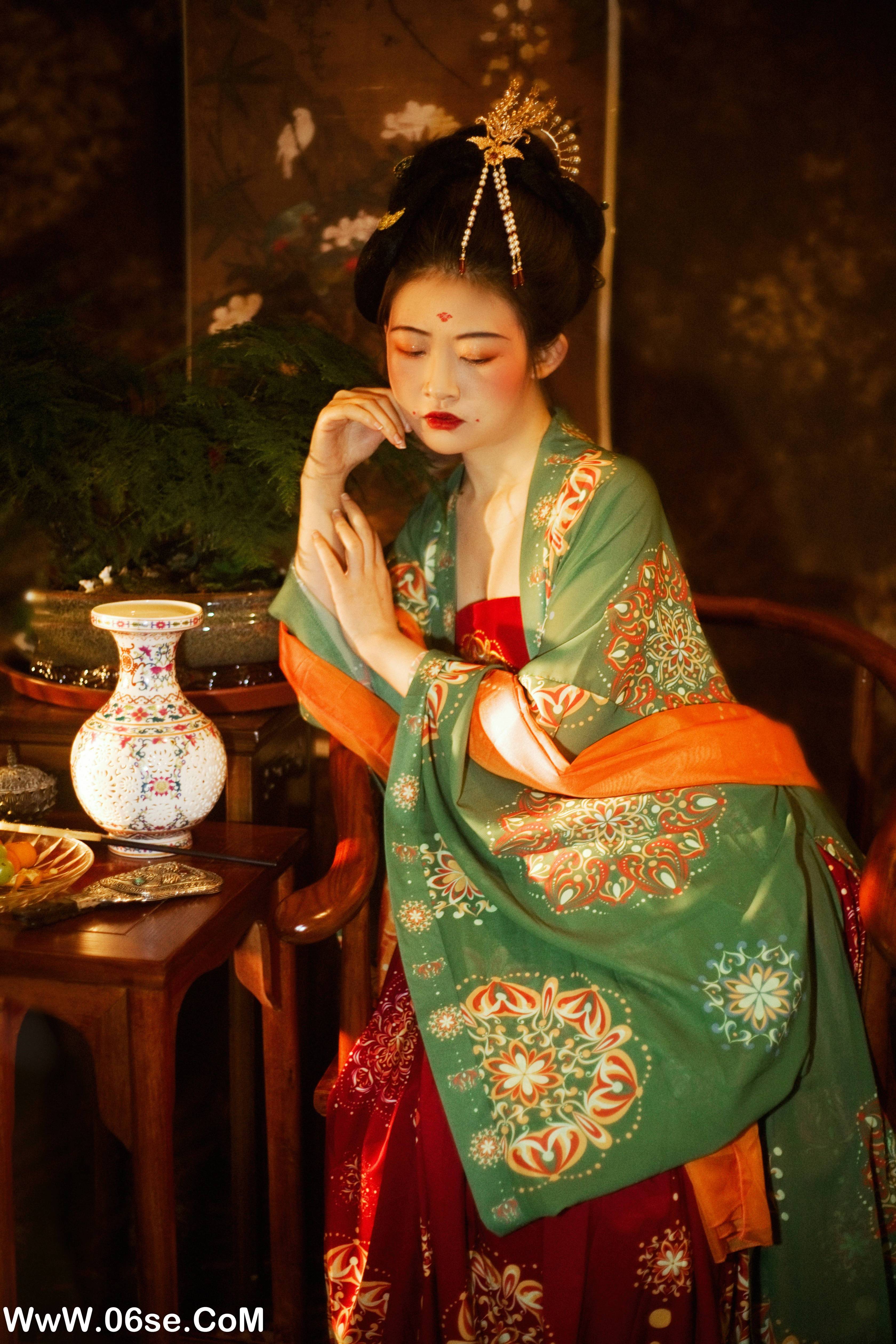 图片[22]-[YITUYU艺图语]2022.09.01 杨玉环 阿九[21+1P／436MB]-六色网