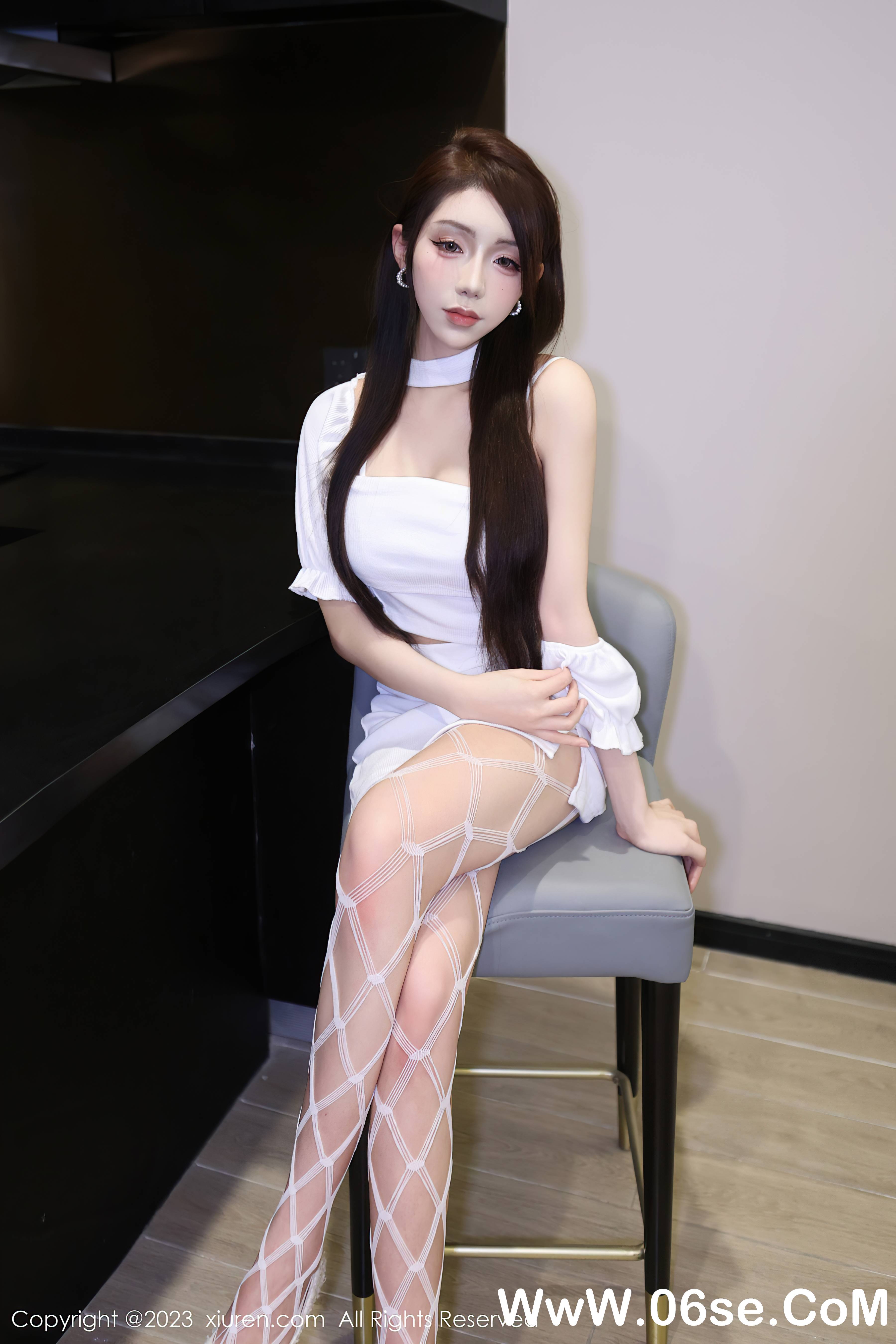 图片[2]-[XiuRen秀人网] 2023.04.11 NO.6555 金幼汐Vivian-六色网