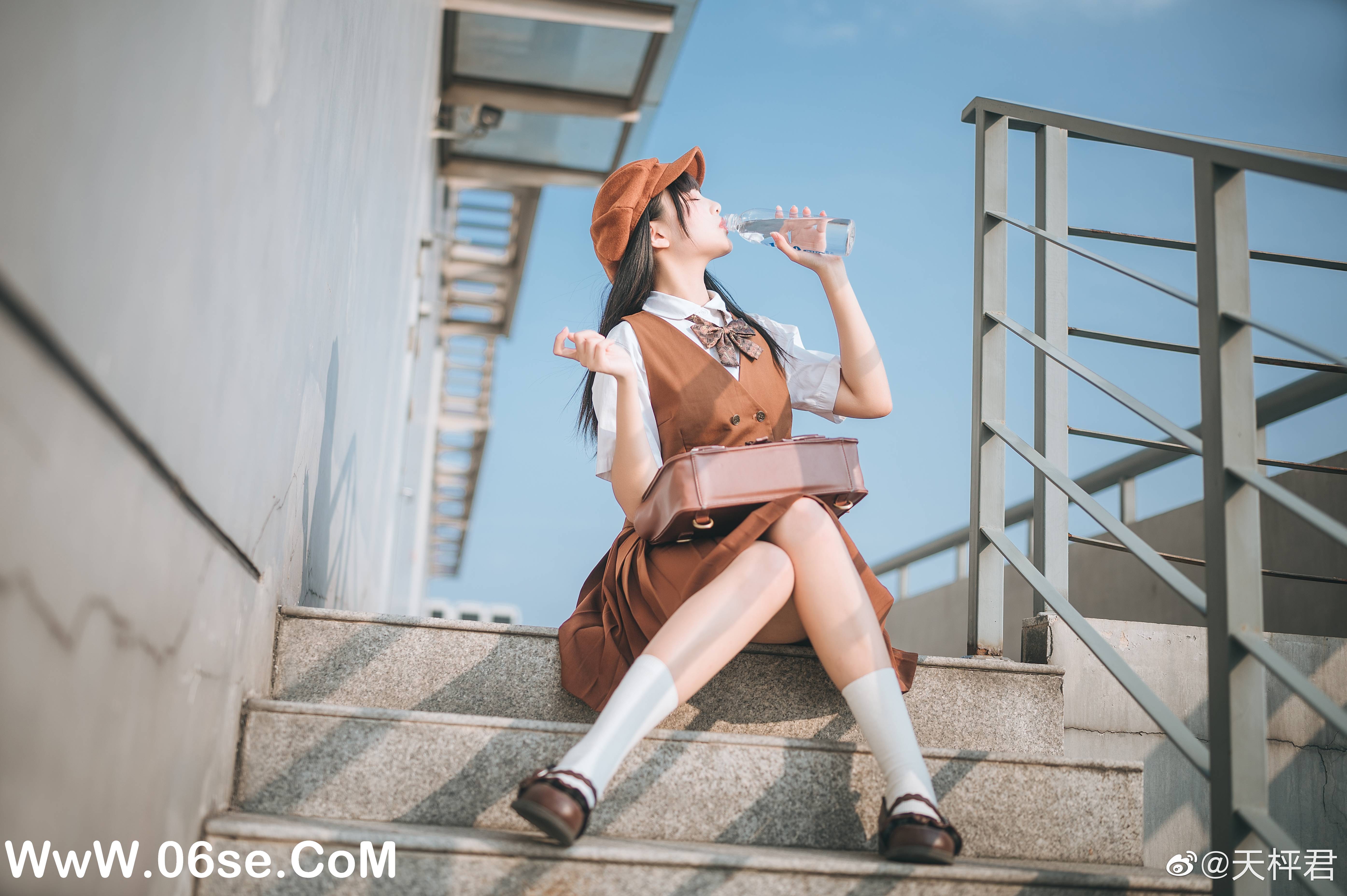 图片[32]-055 迷失幻境系列 – 第055期（JK制服） [81P-335.76 MB]-六色网