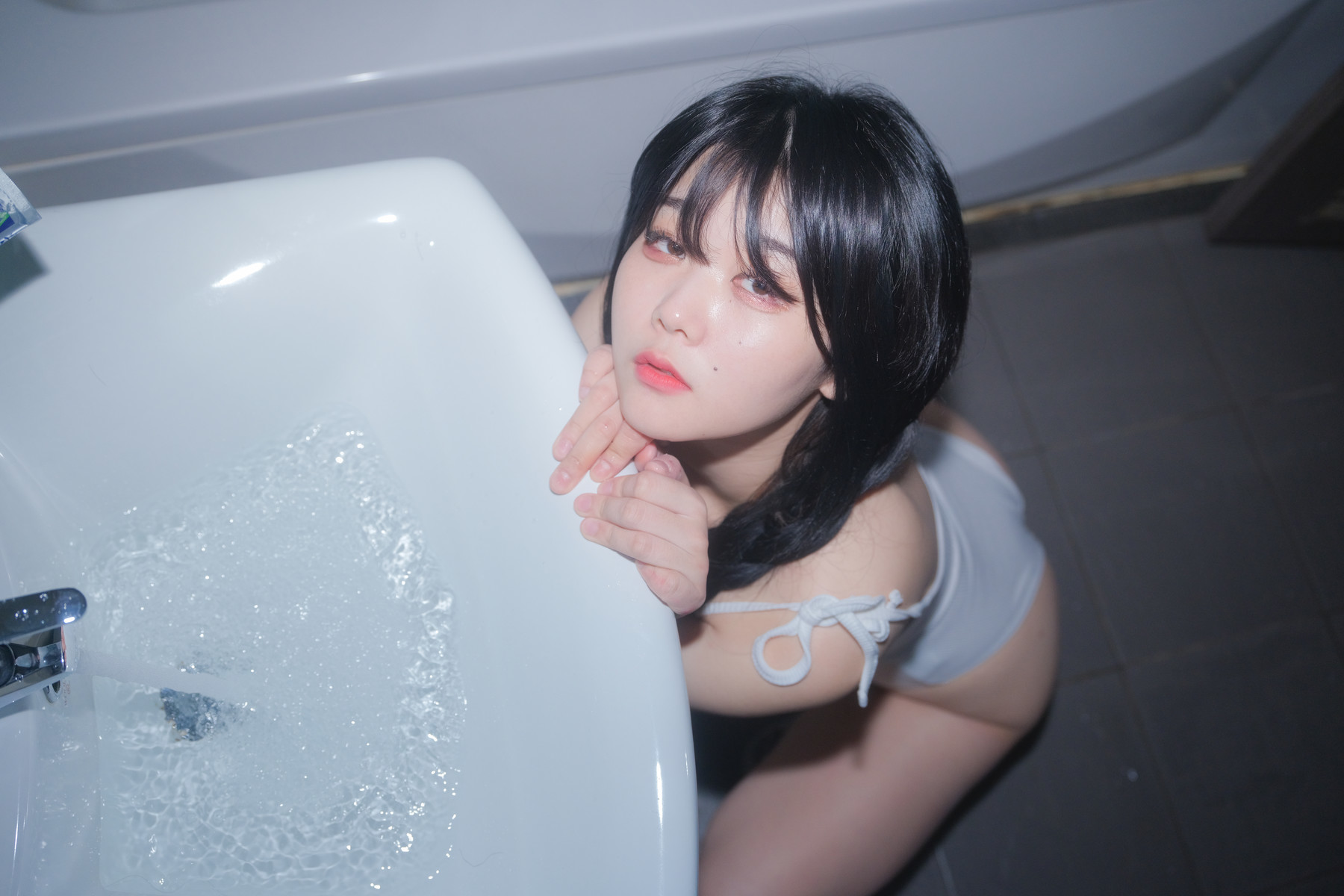 ZIA.Kwon 권지아, [Yo-U] Shower Set.02 28