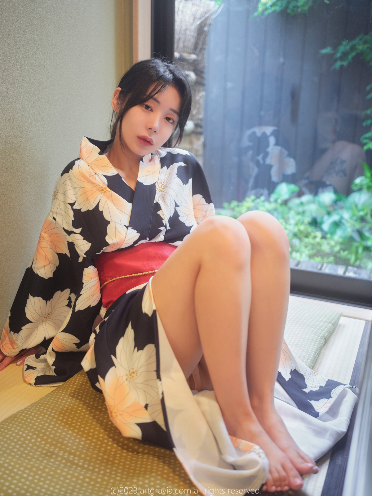 Wuyo 우요, ArtGravia Vol.553 Photobook Set.01 31