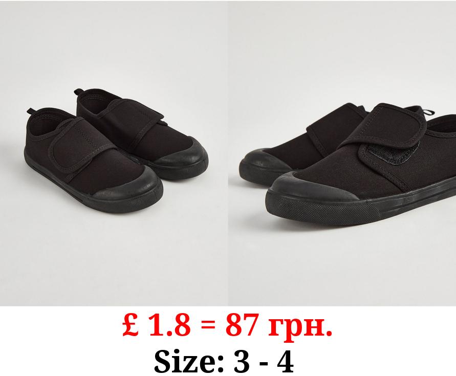 Unisex Black Wrap Strap Plimsolls