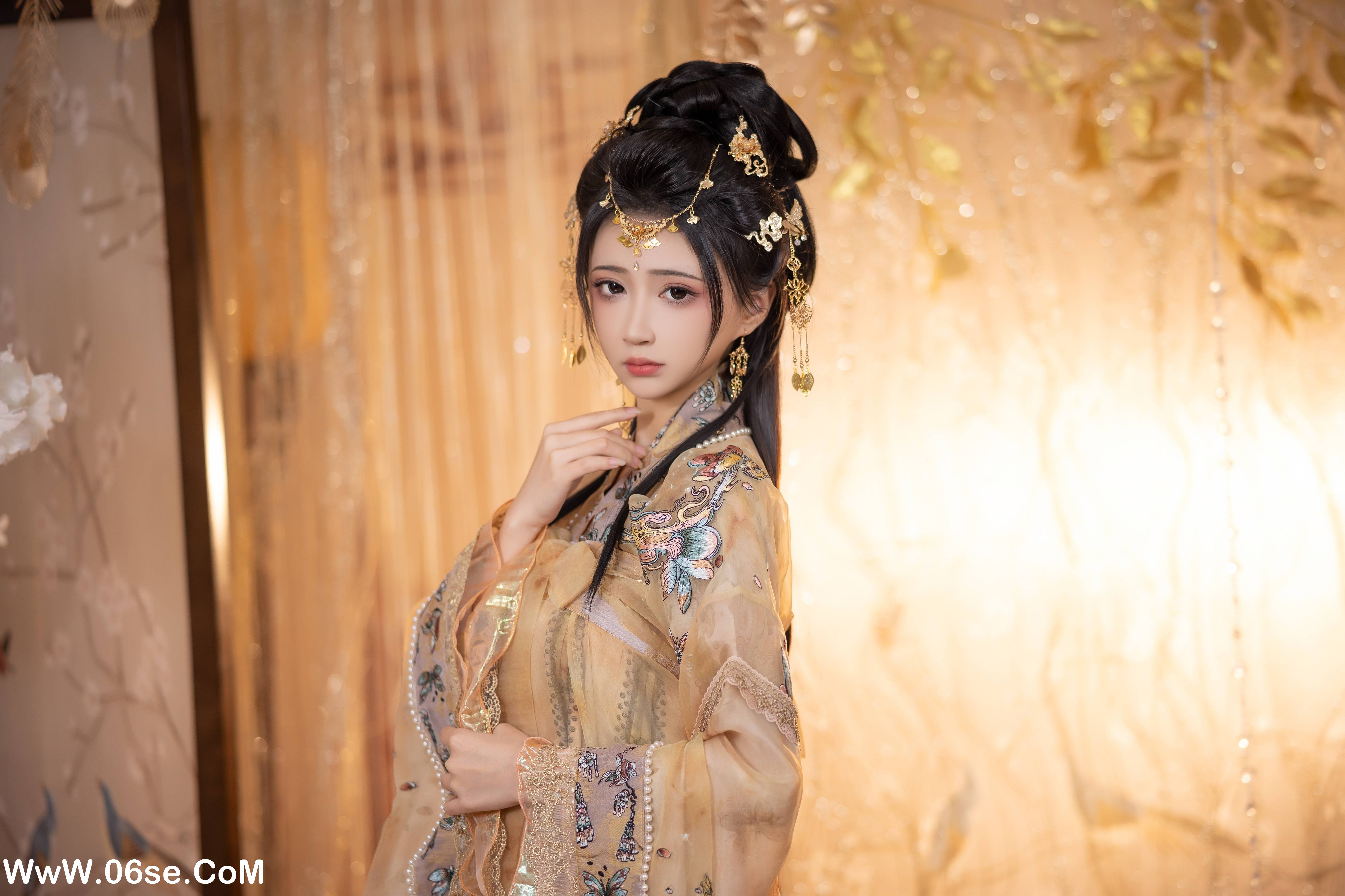 图片[18]-[YITUYU艺图语]2022.12.23 金陵月 -绮罗生的小苏苏-[27+1P／261MB]-六色网