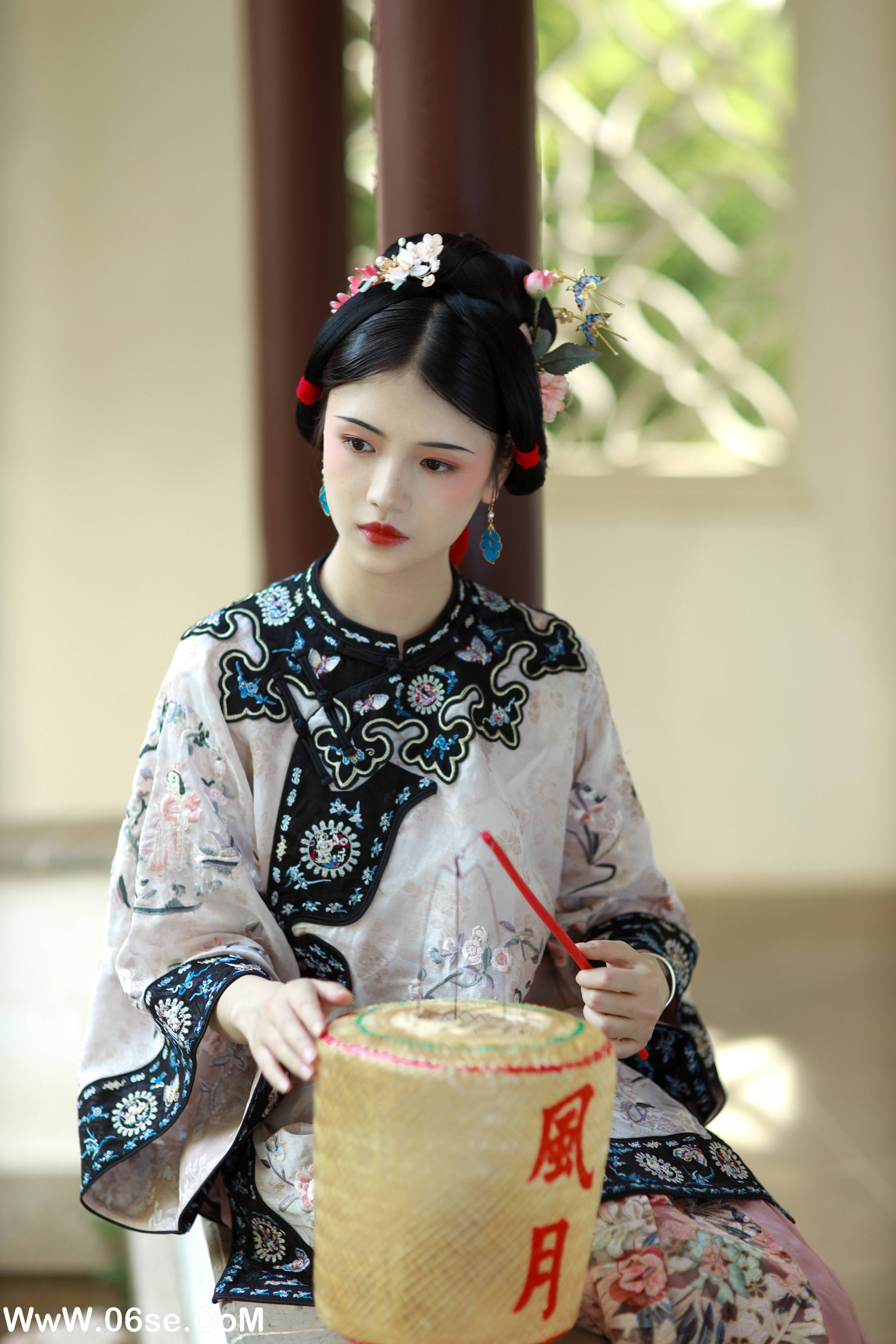 图片[8]-[YITUYU艺图语]2022.10.03 清汉女 _喵喵家的小鱼干_[29+1P／424MB]-六色网