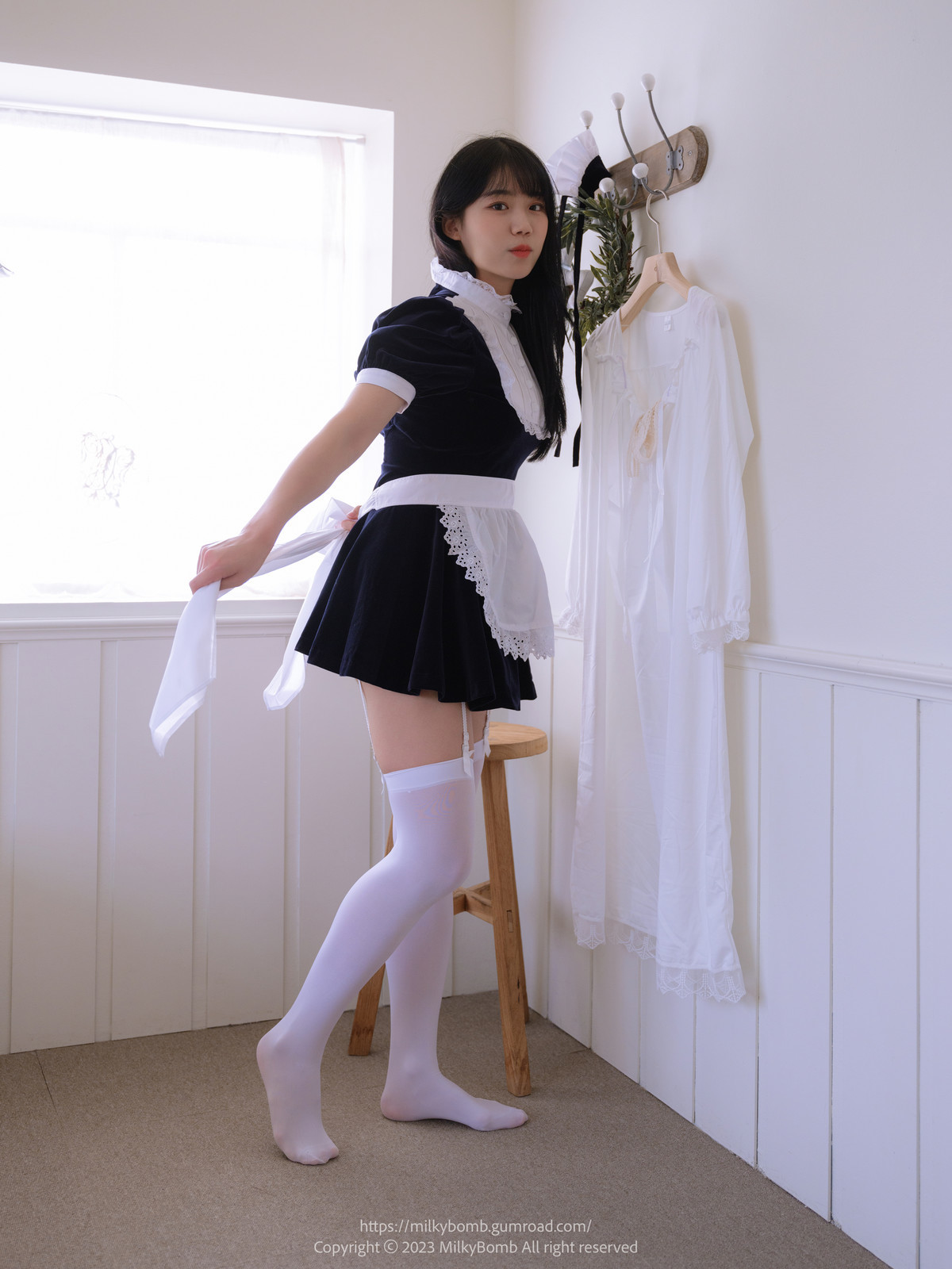 Yui 유이, [MilkyBomb] Maid Set.01 51