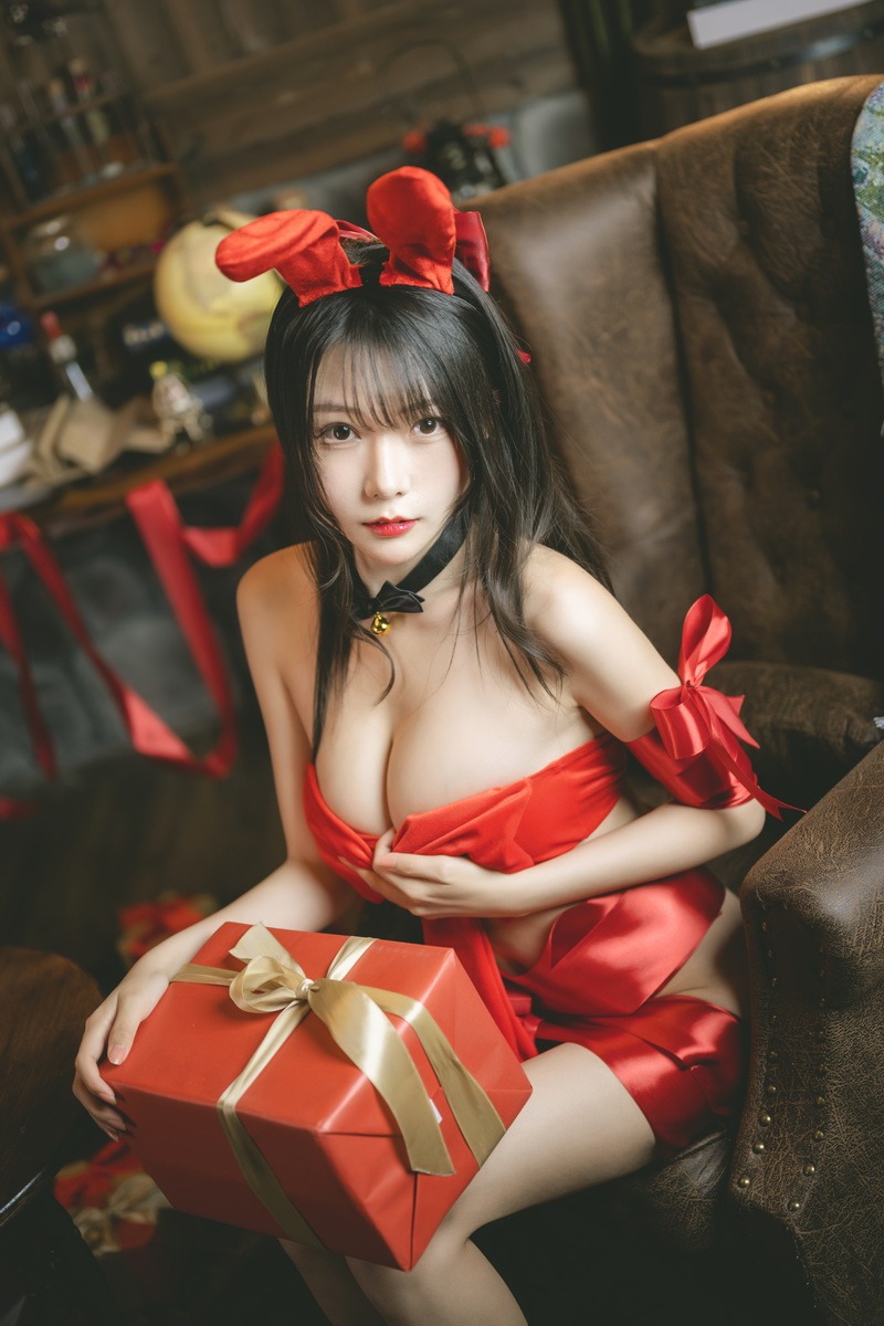 香草喵露露 - 红色丝带礼物 [54P+1V] 9