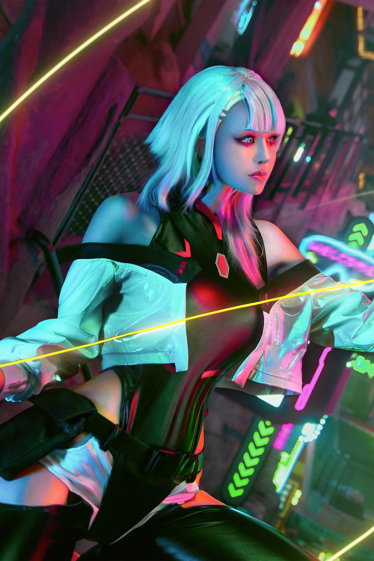 Cosplay 鹿八岁 赛博朋克：边缘行者 露西 1