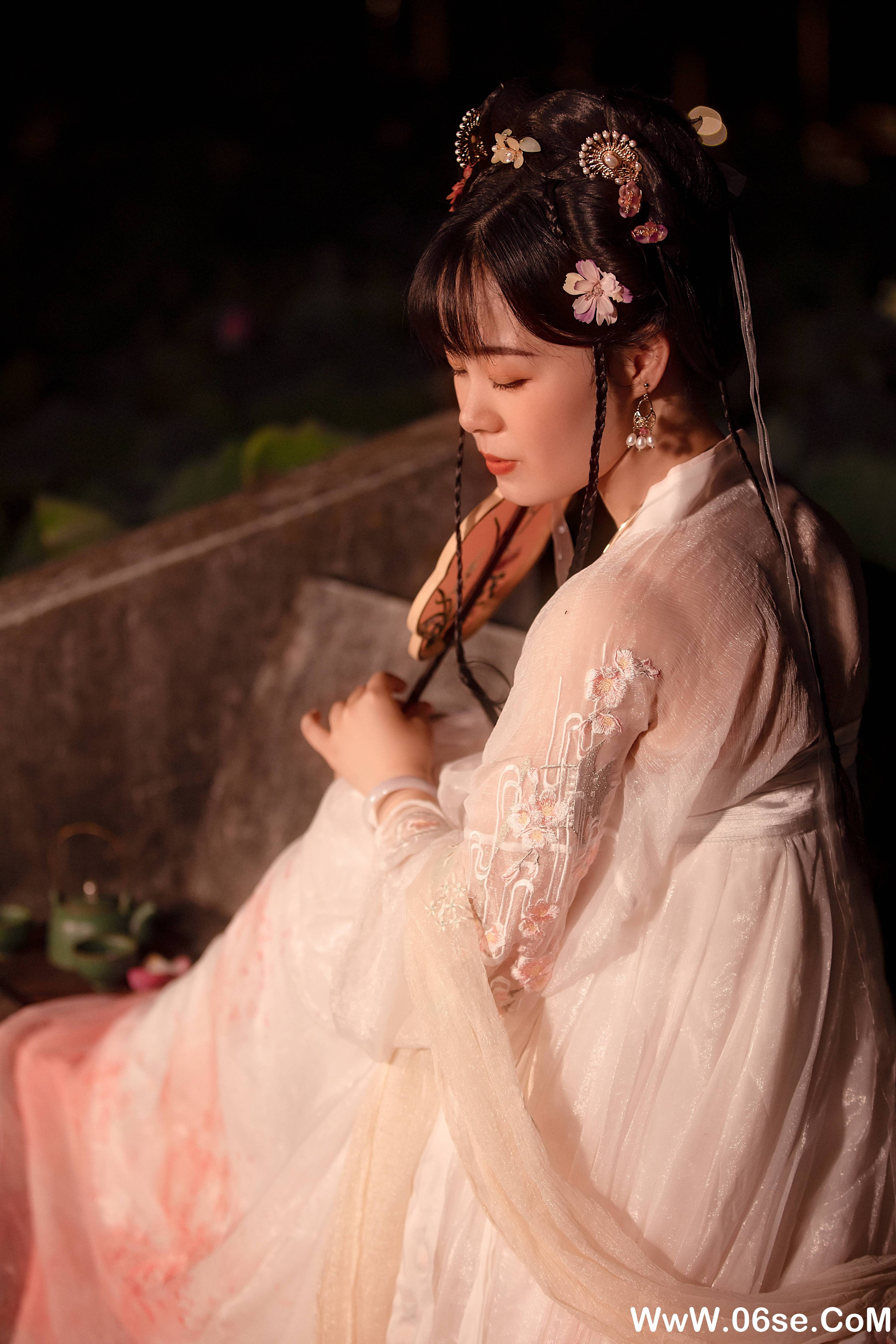 图片[12]-[YITUYU艺图语]2021.12.24 赏荷 僵僵[23+1P／463MB]-六色网