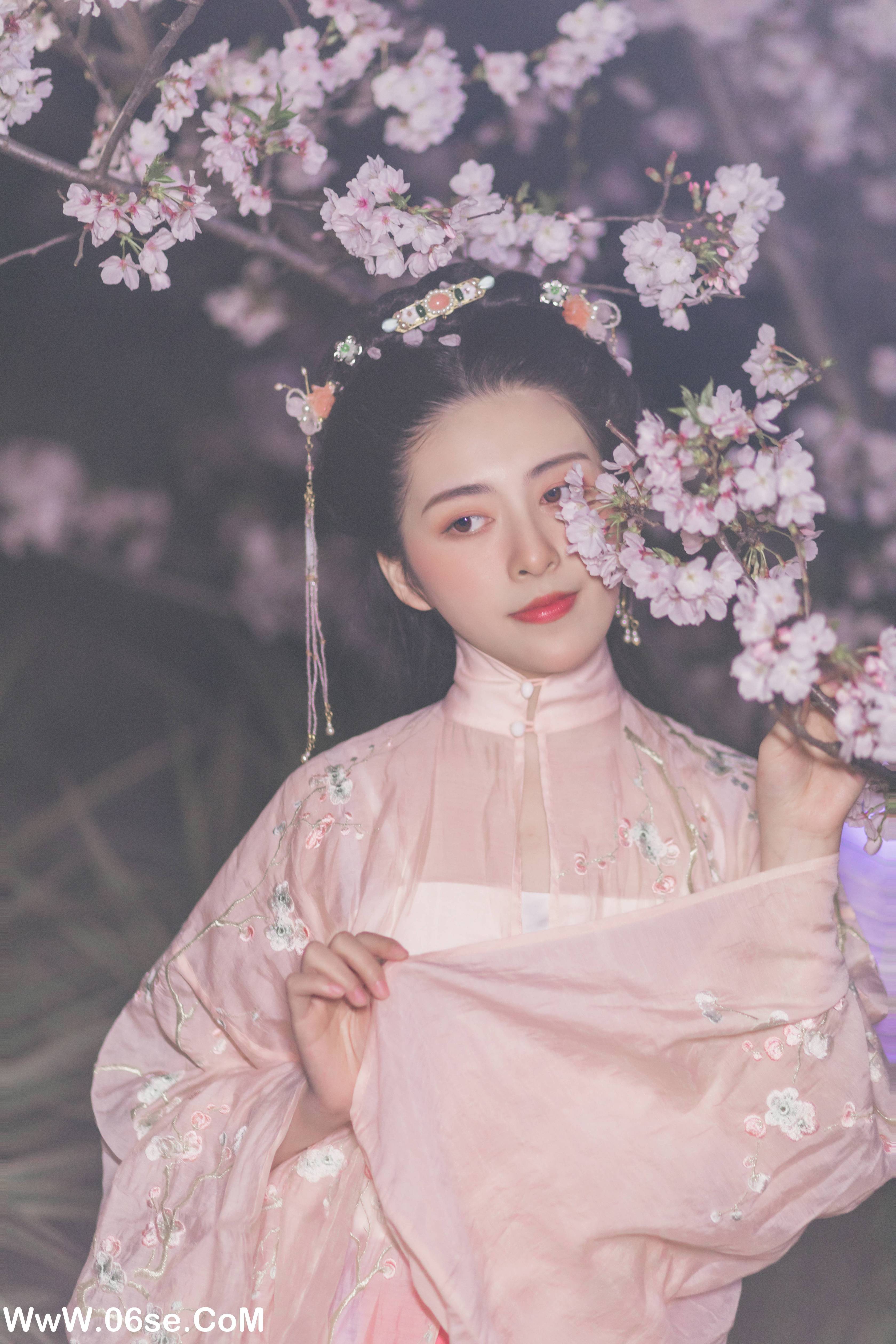图片[7]-[YITUYU艺图语]2022.08.02 夜樱 秘制大何酱[24+1P／377MB]-六色网