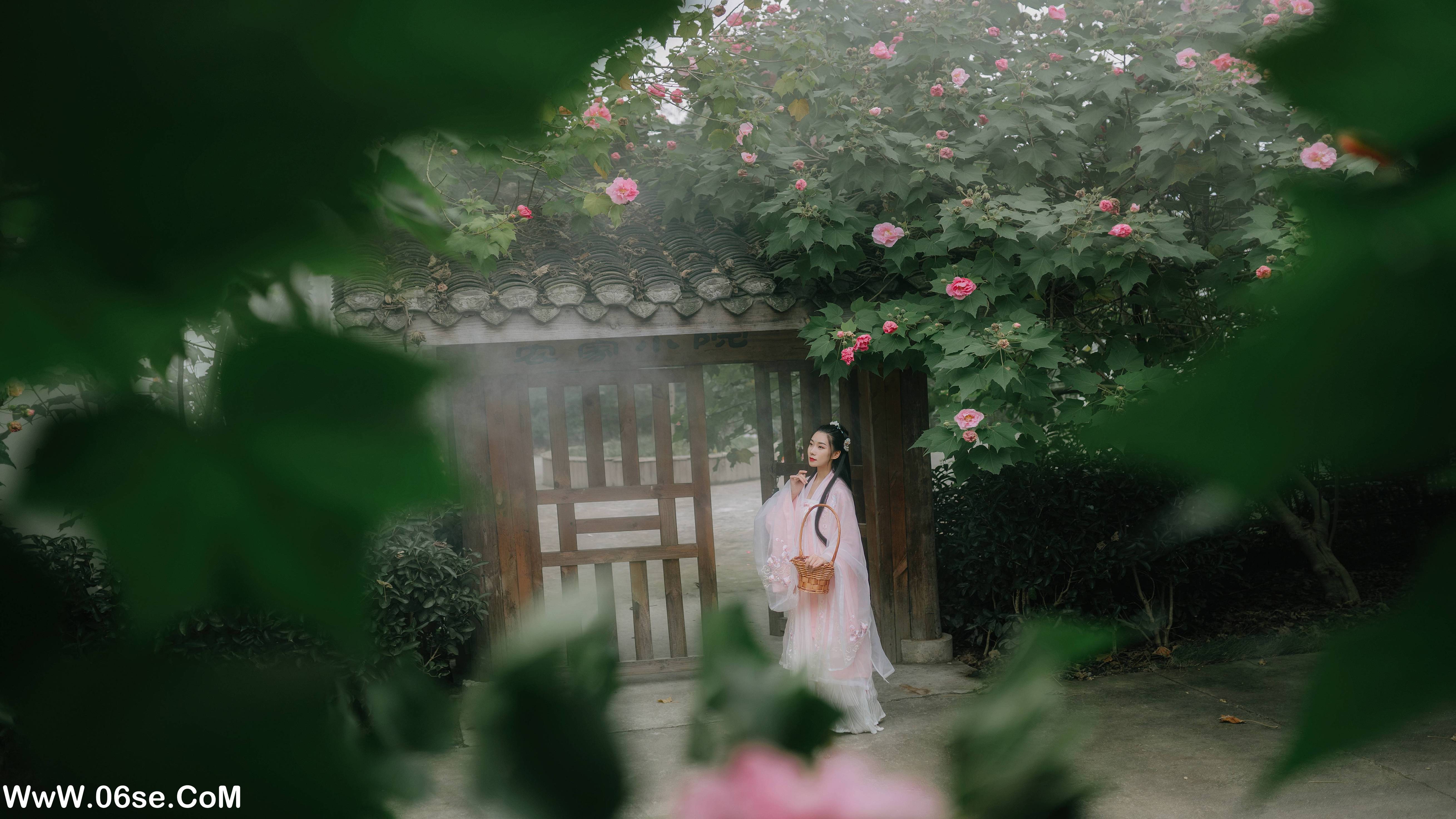图片[21]-[YITUYU艺图语]2022.05.31 粉蝶 木景抒[22P-351.56MB]-六色网