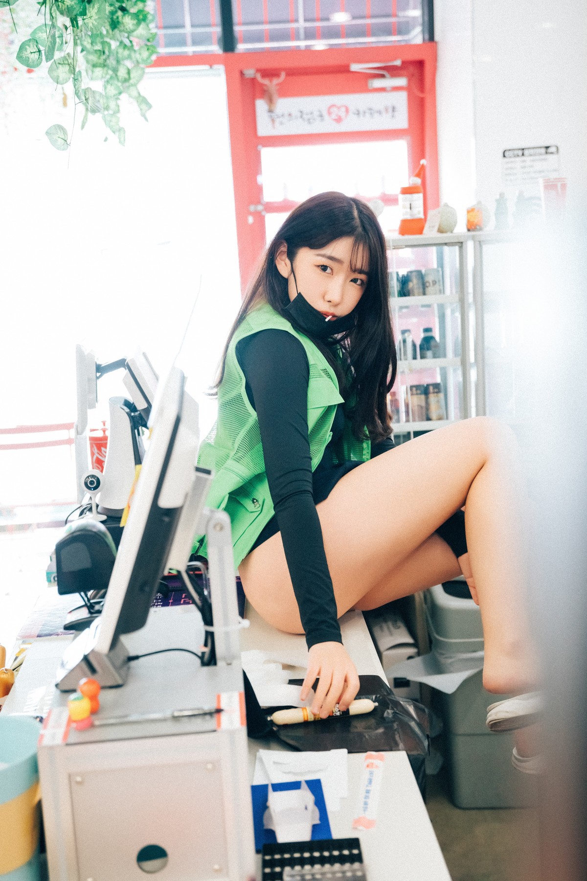 Sonson 손손, [Loozy] First Nipple Alba (S.Ver) Set.01 51