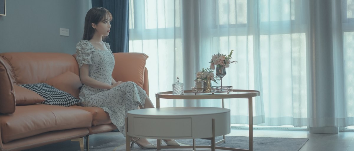 性感写真杏仁曲奇--反差表姐102P-06-21