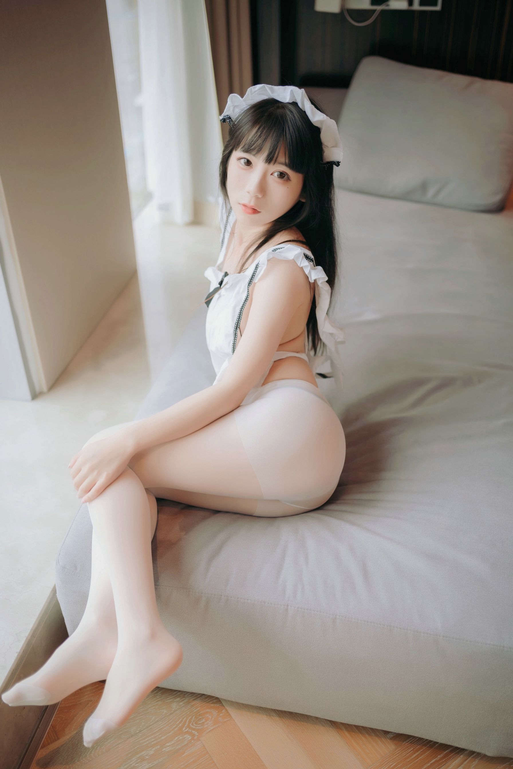 usejan(蓝蓝) - 小厨娘 [46P-134MB] 1