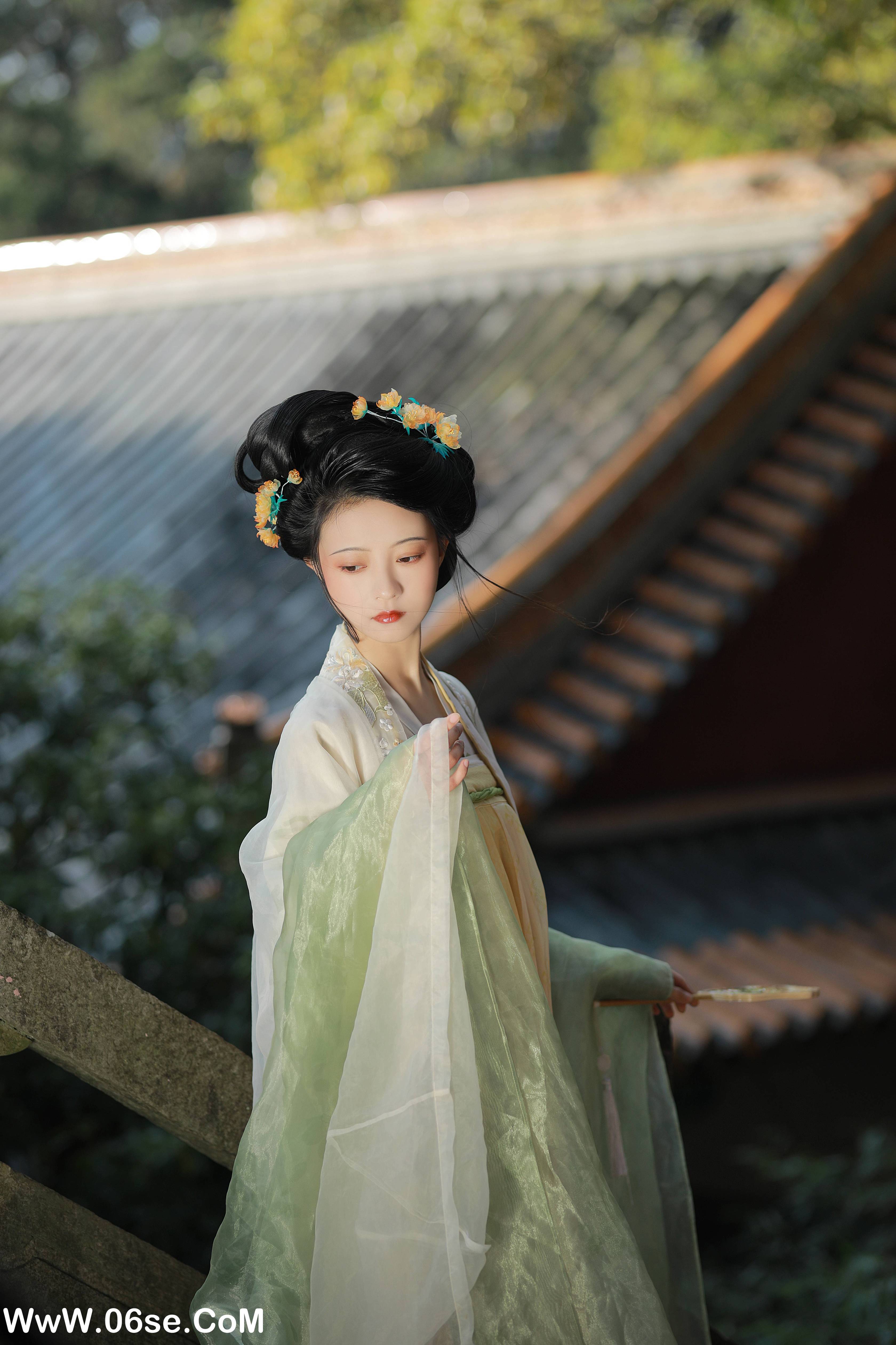 图片[19]-[YITUYU艺图语]2022.12.29 秋色如画 YunFleur[37+1P／700MB]-六色网