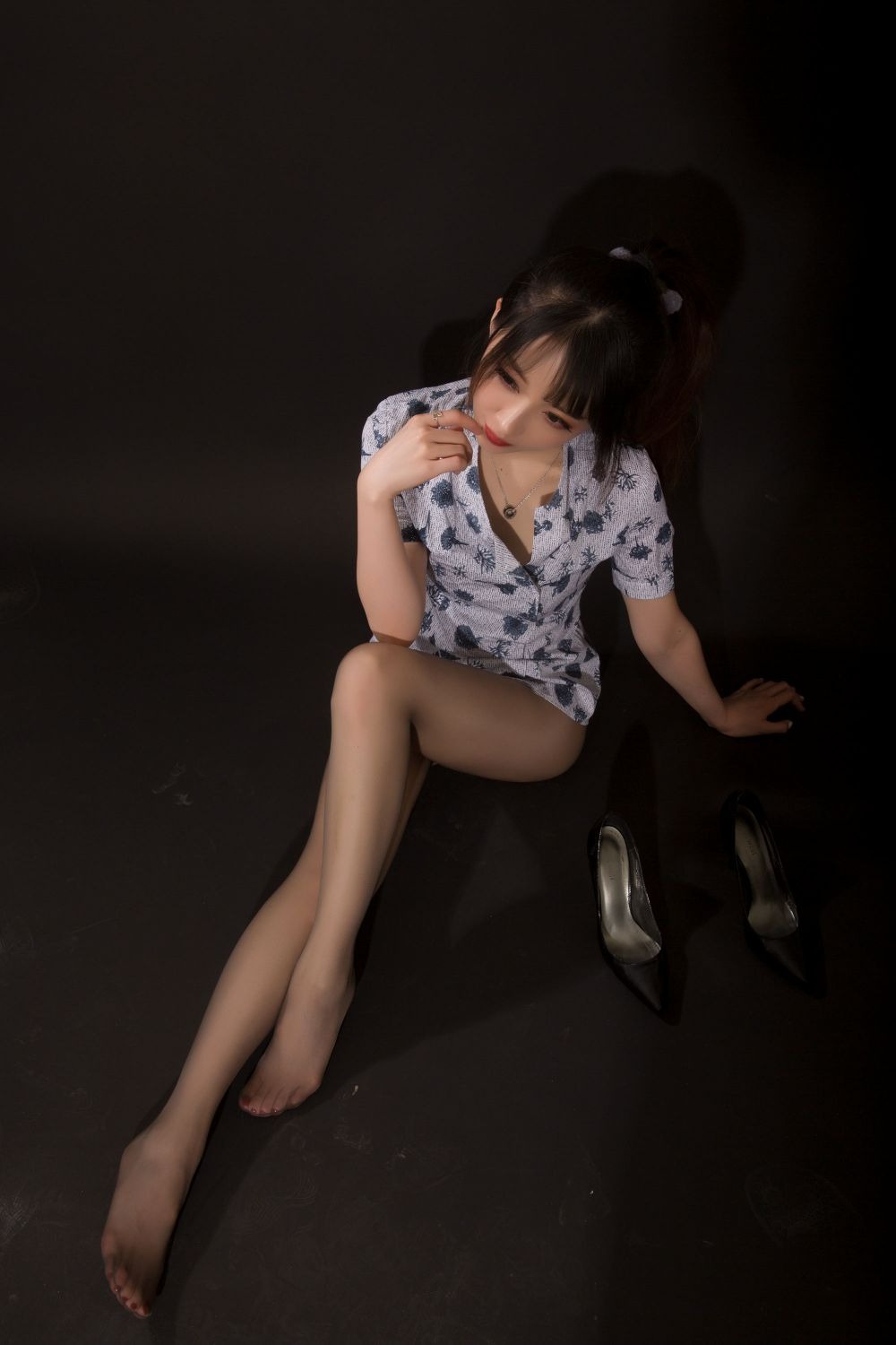 小女巫露娜-东航棚拍 [21P] 1
